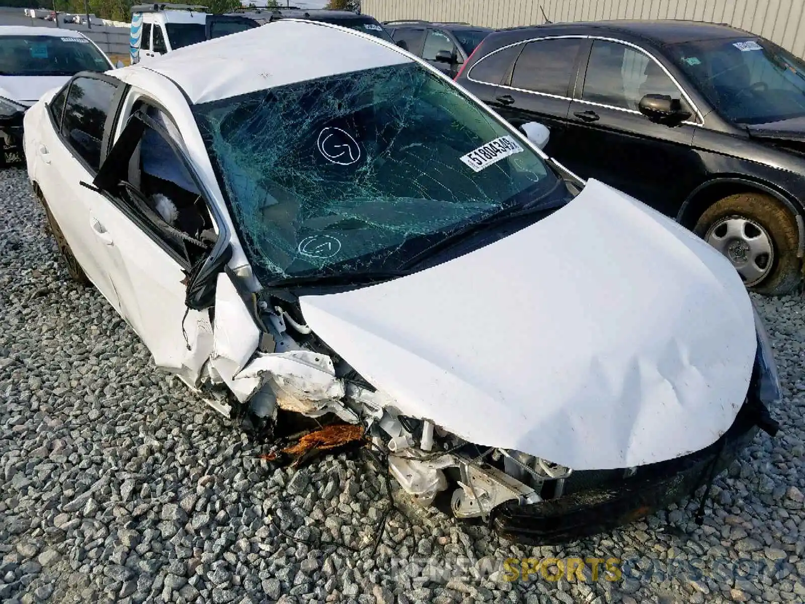 1 Photograph of a damaged car 5YFBURHEXKP912919 TOYOTA COROLLA 2019