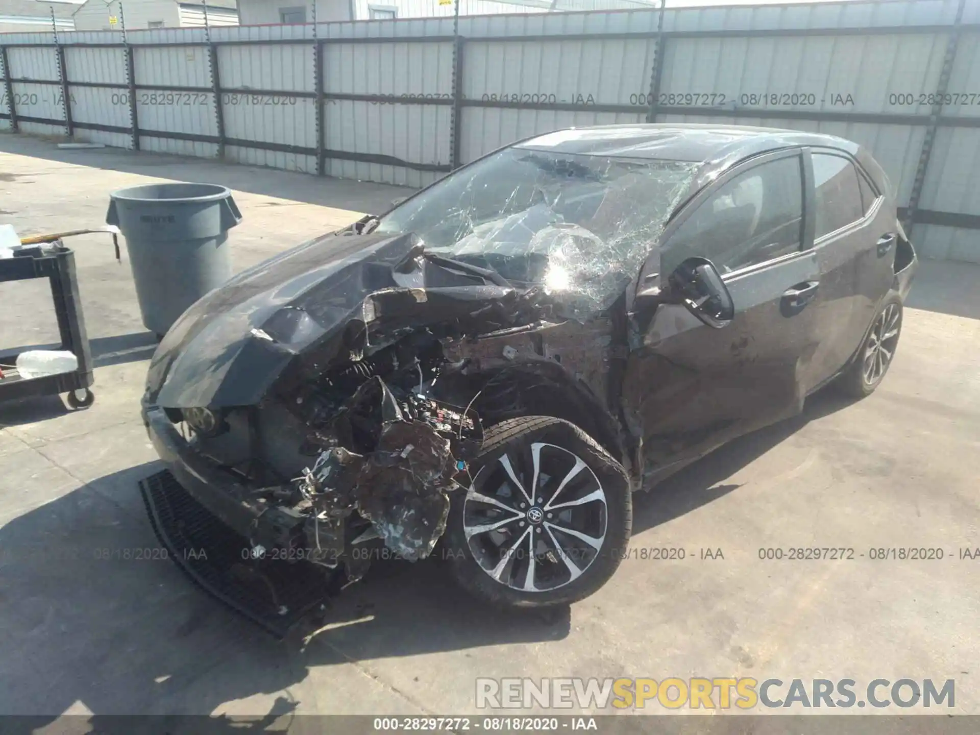 2 Photograph of a damaged car 5YFBURHEXKP913326 TOYOTA COROLLA 2019