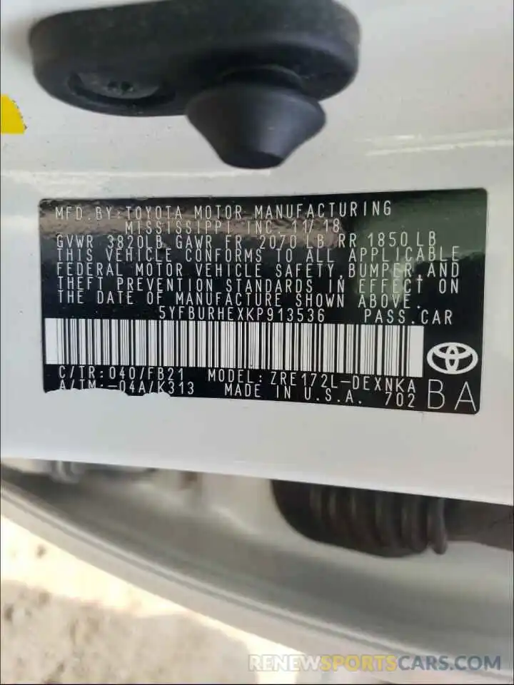 10 Photograph of a damaged car 5YFBURHEXKP913536 TOYOTA COROLLA 2019