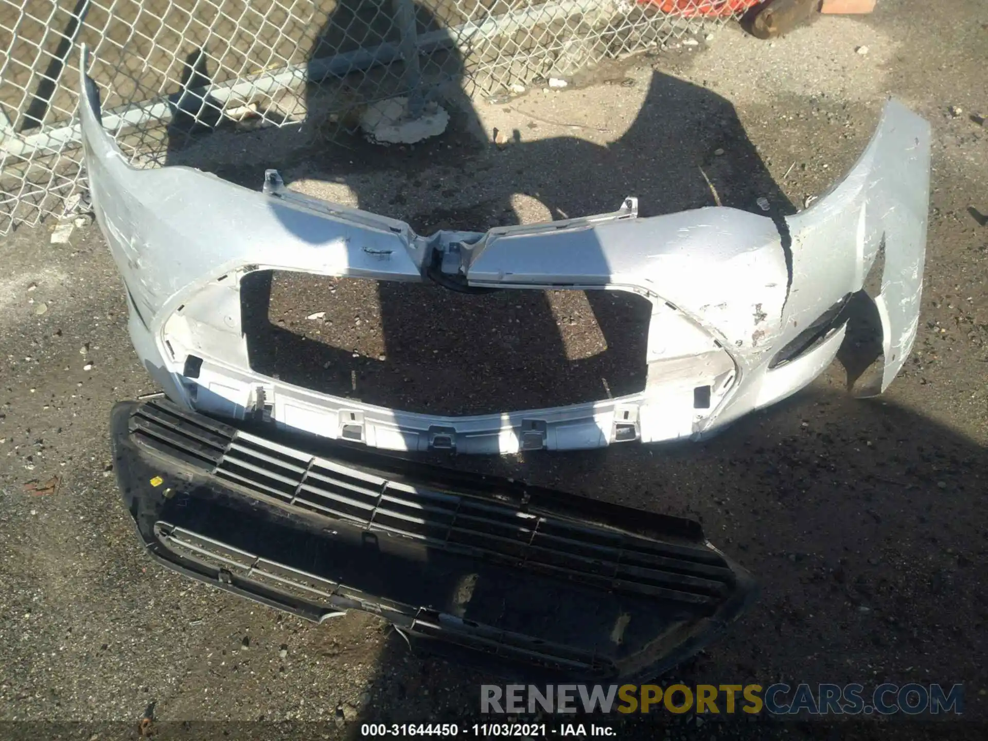 11 Photograph of a damaged car 5YFBURHEXKP914248 TOYOTA COROLLA 2019