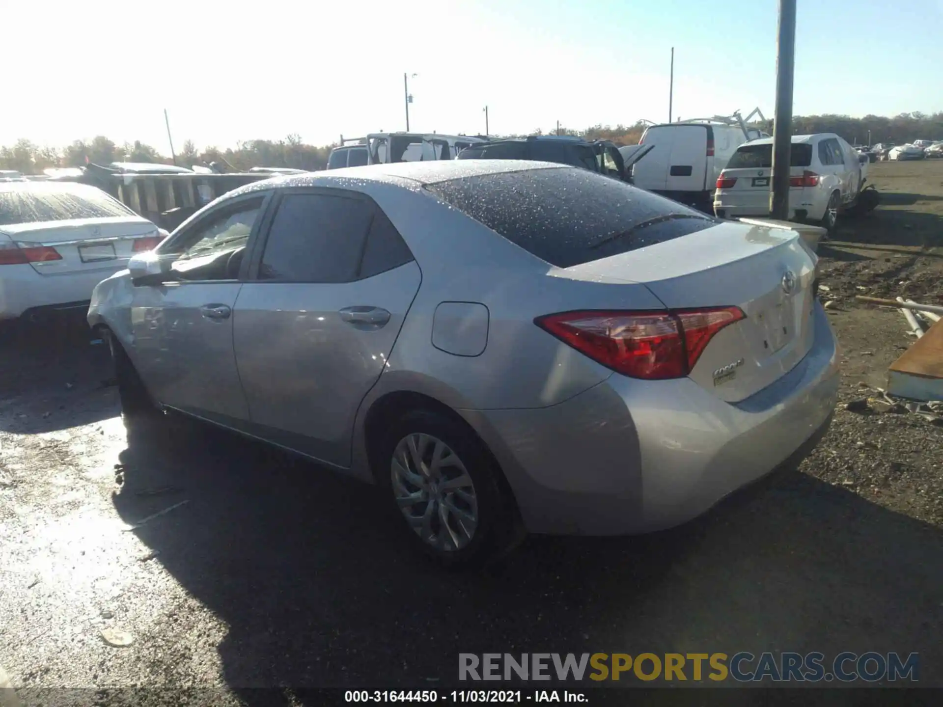 3 Photograph of a damaged car 5YFBURHEXKP914248 TOYOTA COROLLA 2019