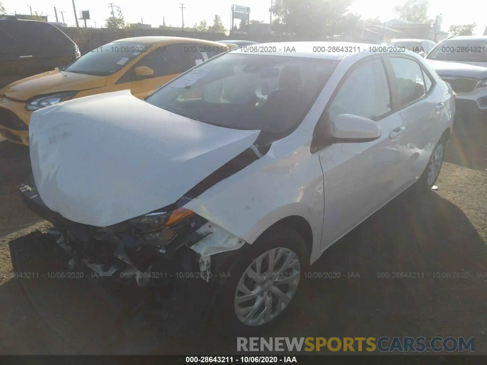 2 Photograph of a damaged car 5YFBURHEXKP914427 TOYOTA COROLLA 2019