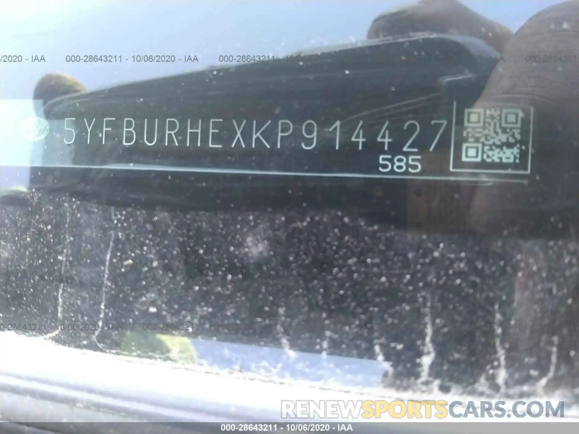 9 Photograph of a damaged car 5YFBURHEXKP914427 TOYOTA COROLLA 2019