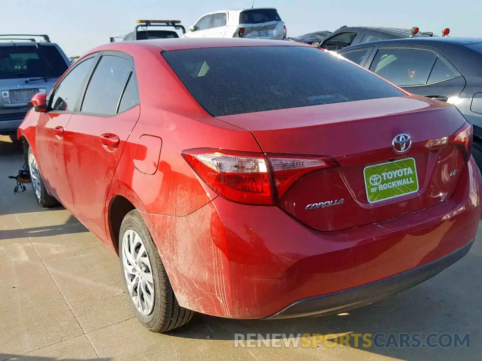 3 Photograph of a damaged car 5YFBURHEXKP916405 TOYOTA COROLLA 2019