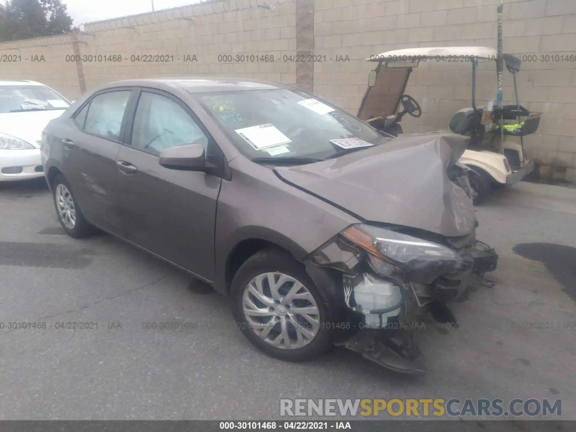 1 Photograph of a damaged car 5YFBURHEXKP917411 TOYOTA COROLLA 2019