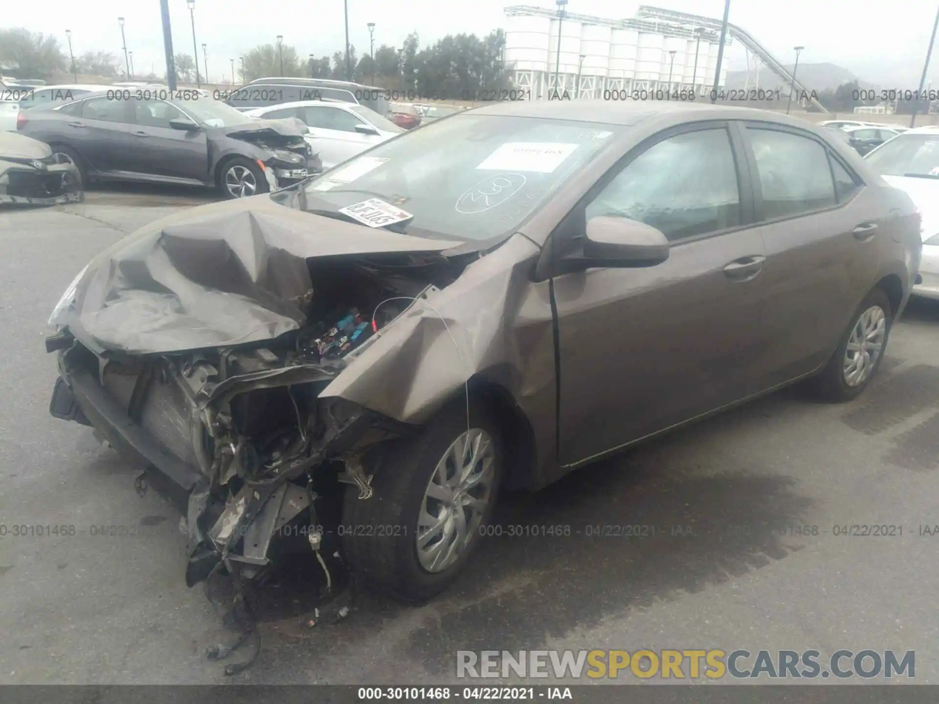 2 Photograph of a damaged car 5YFBURHEXKP917411 TOYOTA COROLLA 2019