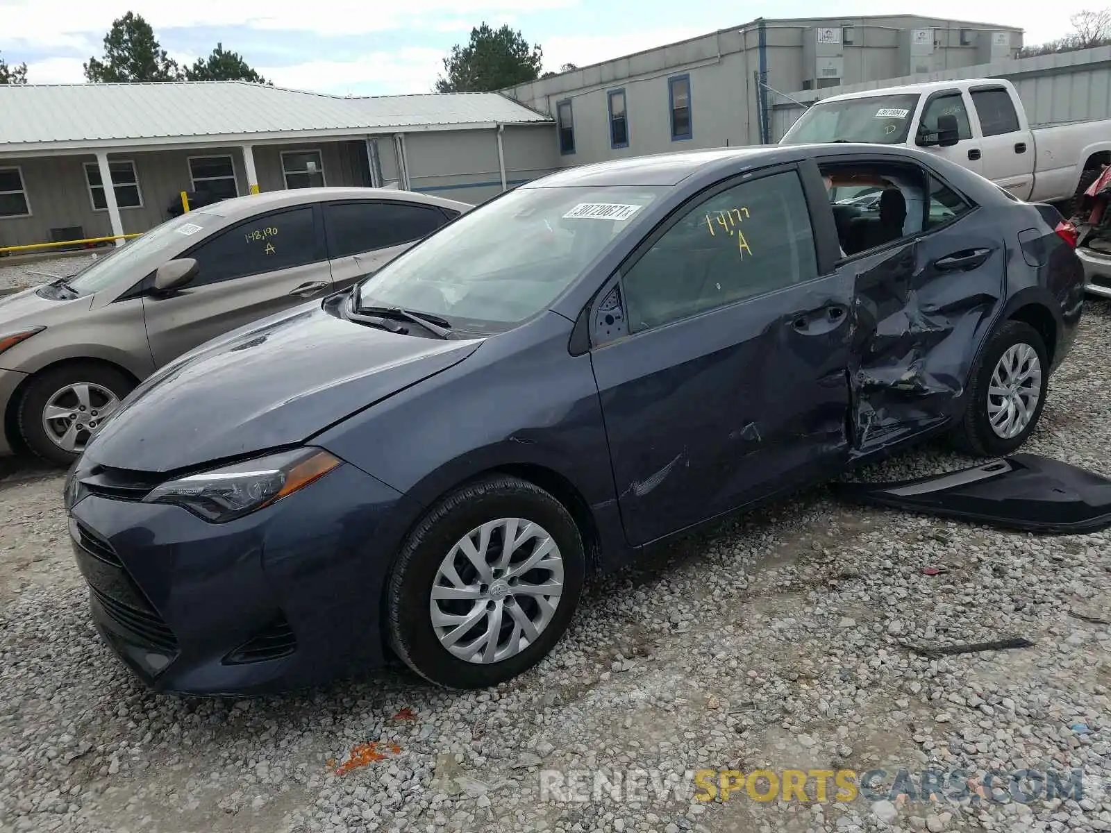 2 Photograph of a damaged car 5YFBURHEXKP917487 TOYOTA COROLLA 2019