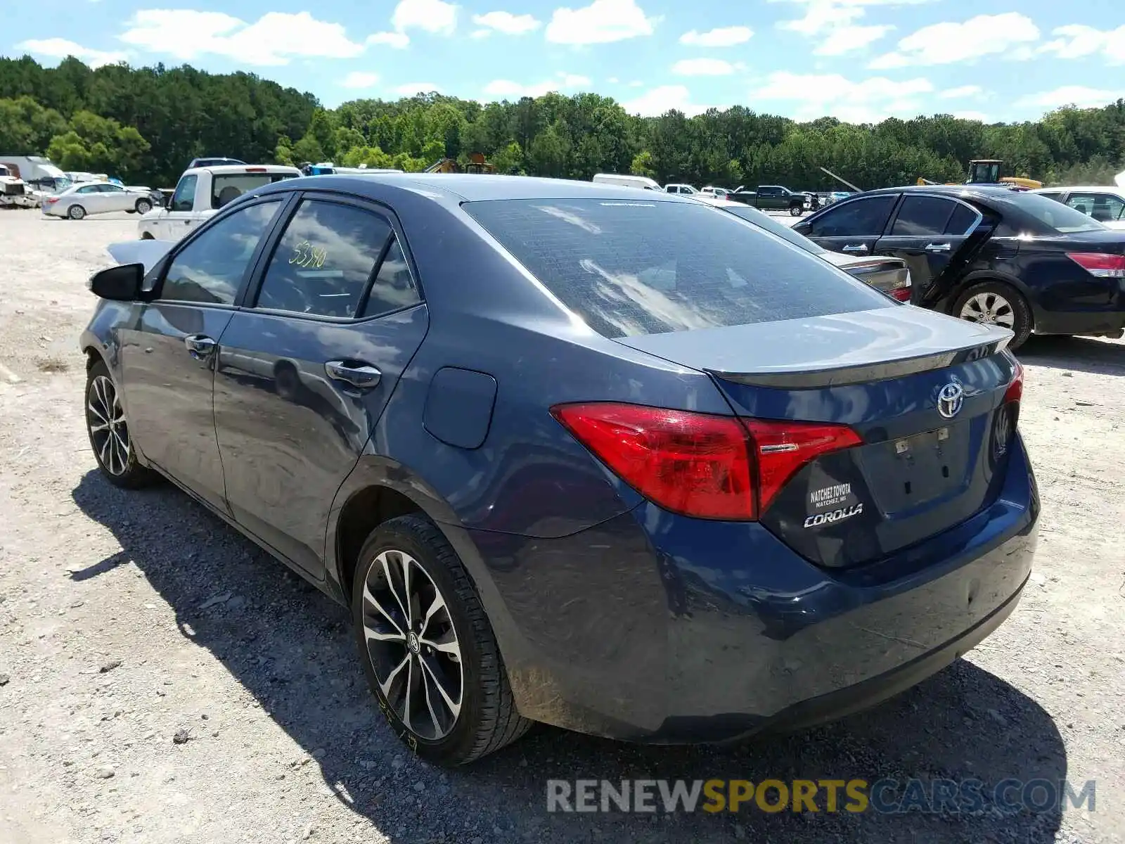 3 Photograph of a damaged car 5YFBURHEXKP918350 TOYOTA COROLLA 2019