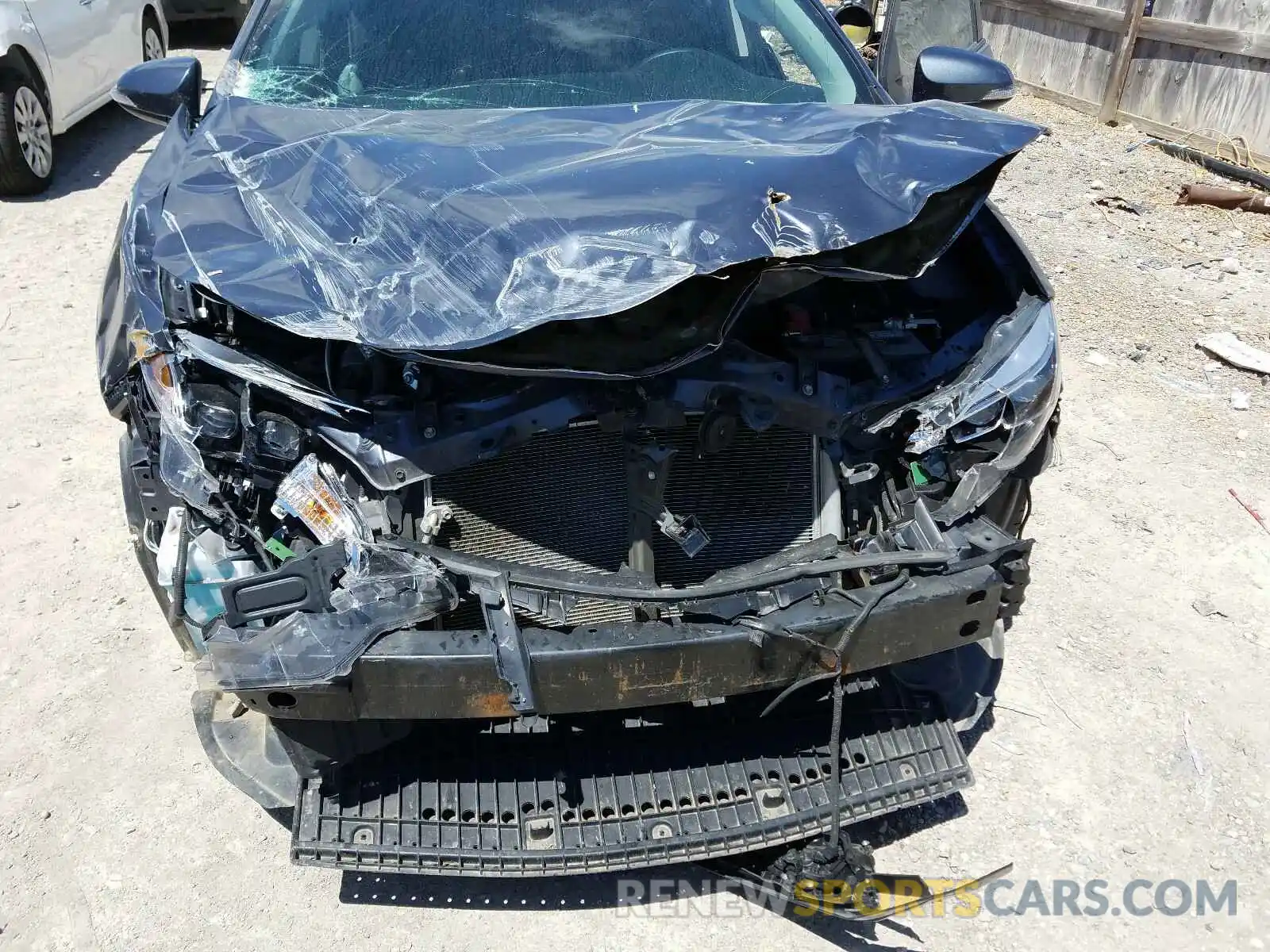 9 Photograph of a damaged car 5YFBURHEXKP918350 TOYOTA COROLLA 2019