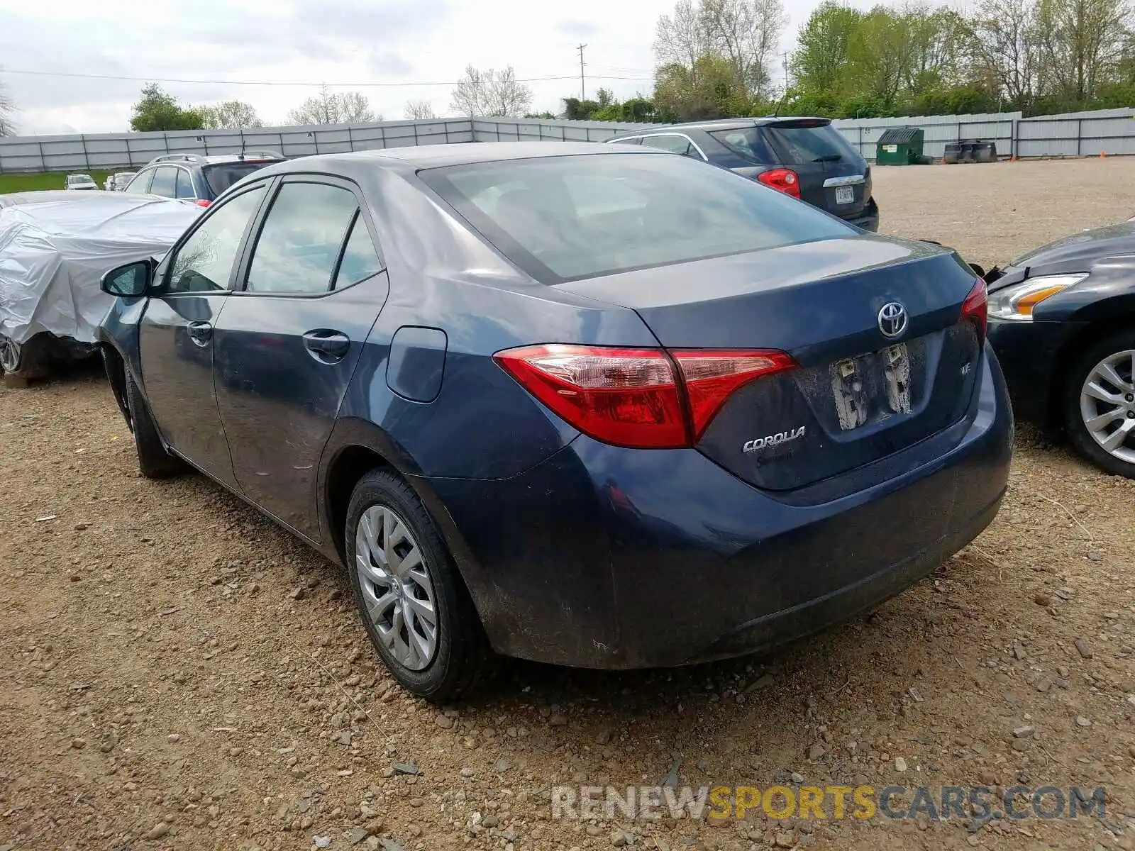 3 Photograph of a damaged car 5YFBURHEXKP918610 TOYOTA COROLLA 2019