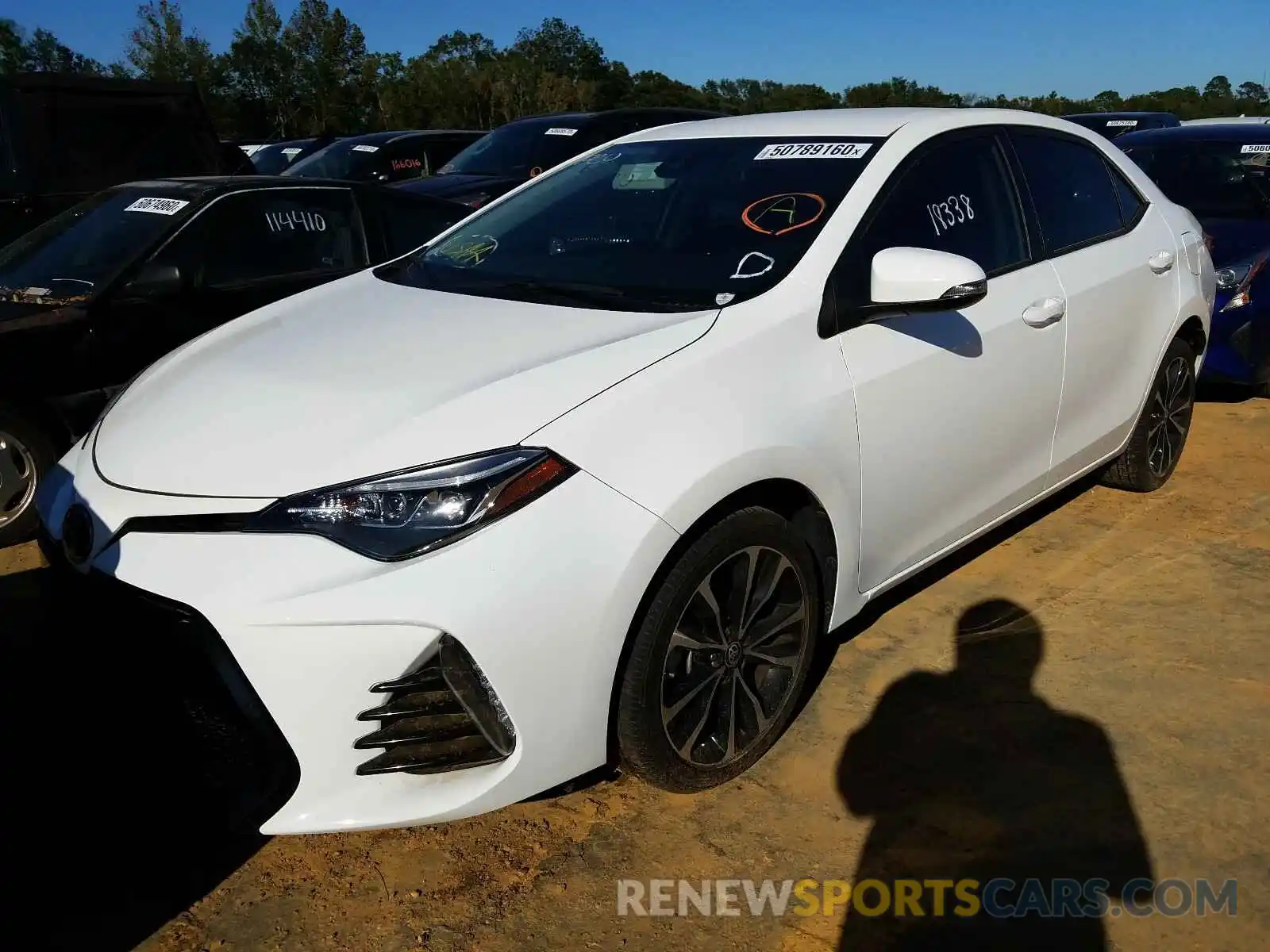 2 Photograph of a damaged car 5YFBURHEXKP918932 TOYOTA COROLLA 2019