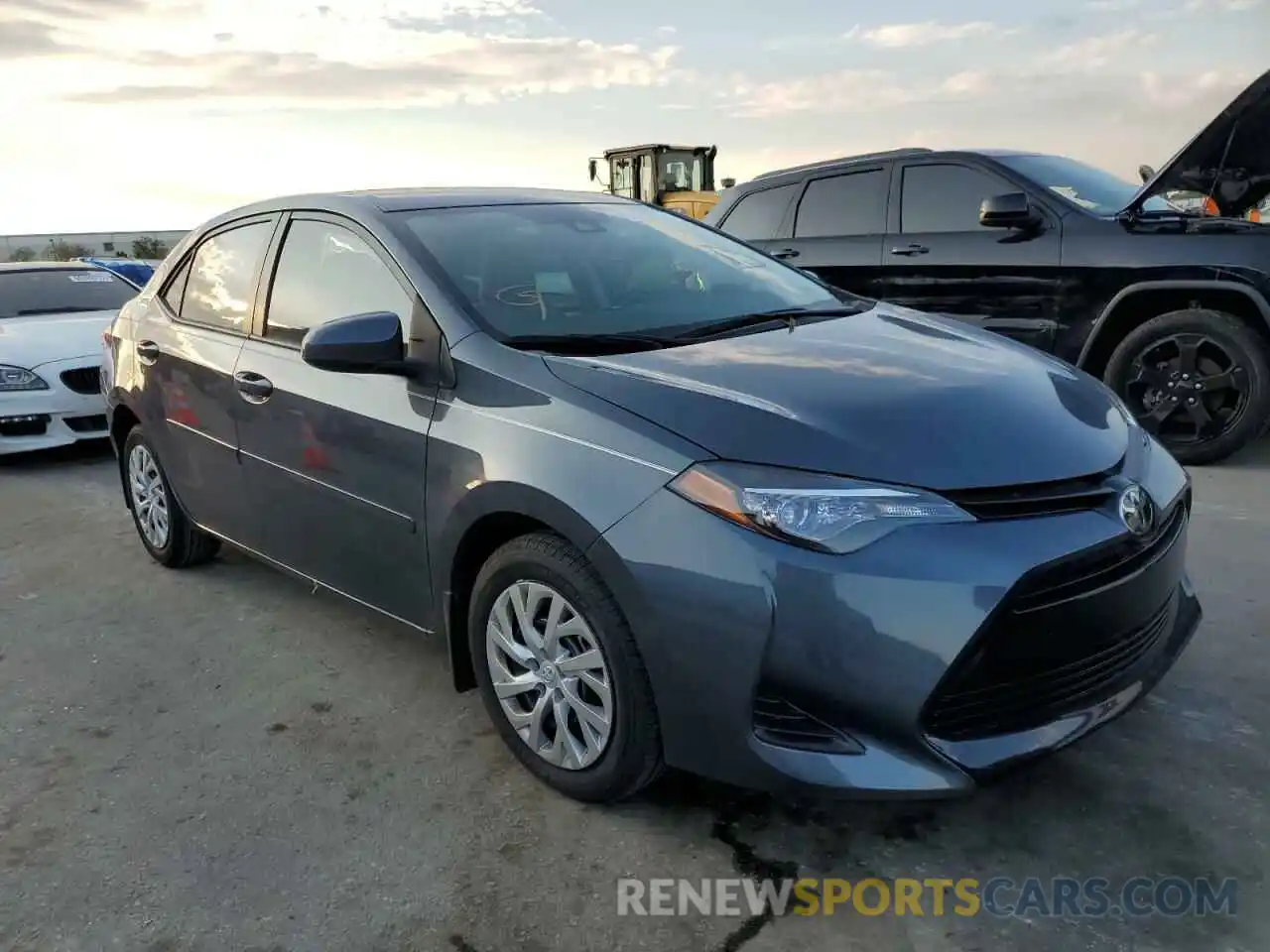 1 Photograph of a damaged car 5YFBURHEXKP918994 TOYOTA COROLLA 2019