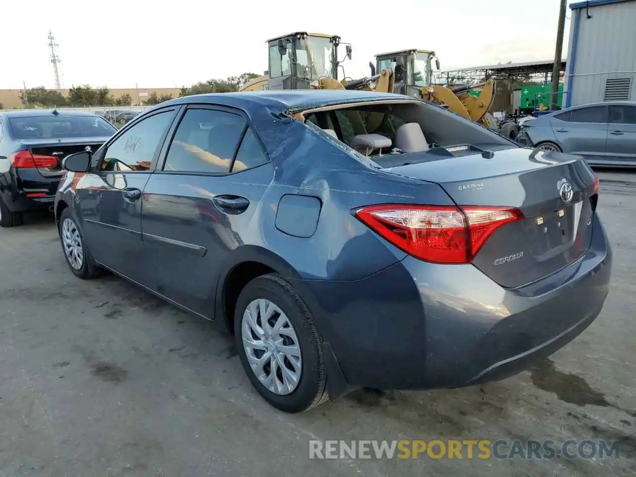 3 Photograph of a damaged car 5YFBURHEXKP918994 TOYOTA COROLLA 2019