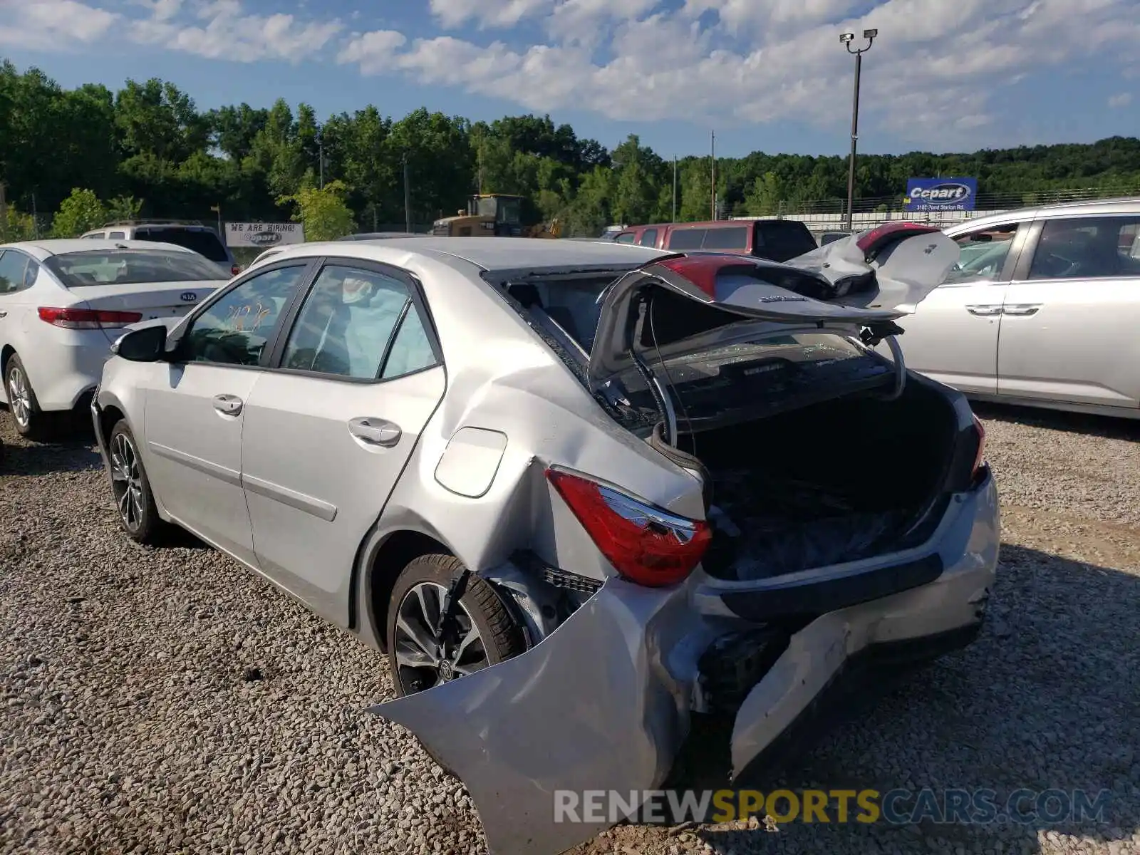 3 Photograph of a damaged car 5YFBURHEXKP919191 TOYOTA COROLLA 2019