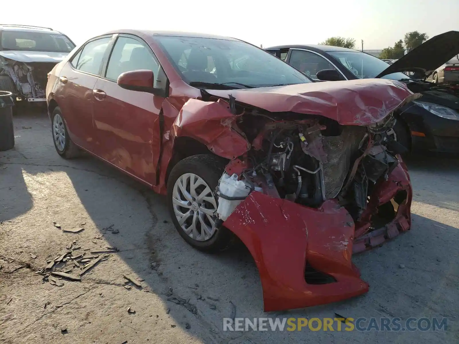 1 Photograph of a damaged car 5YFBURHEXKP919255 TOYOTA COROLLA 2019