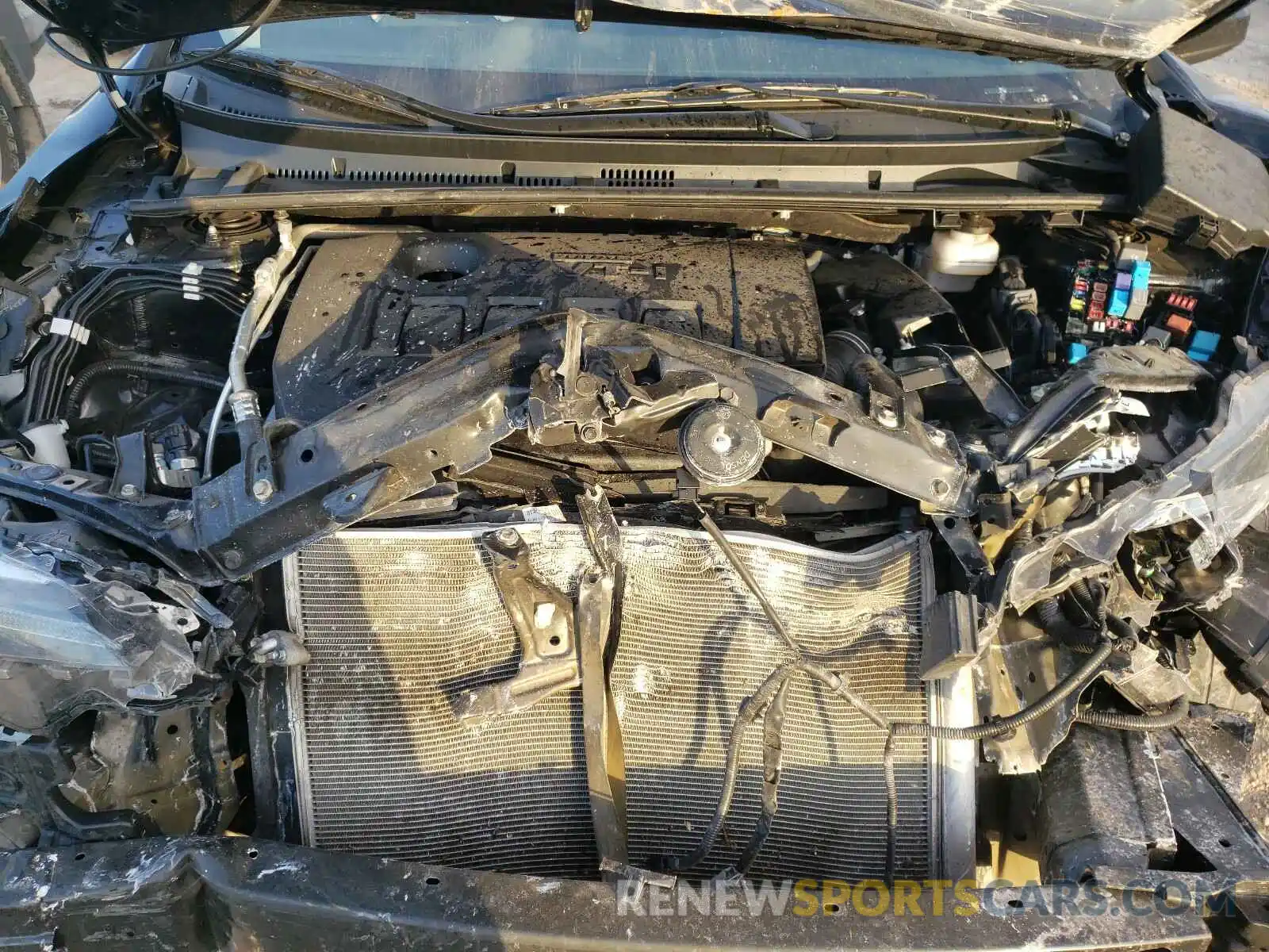 7 Photograph of a damaged car 5YFBURHEXKP920387 TOYOTA COROLLA 2019