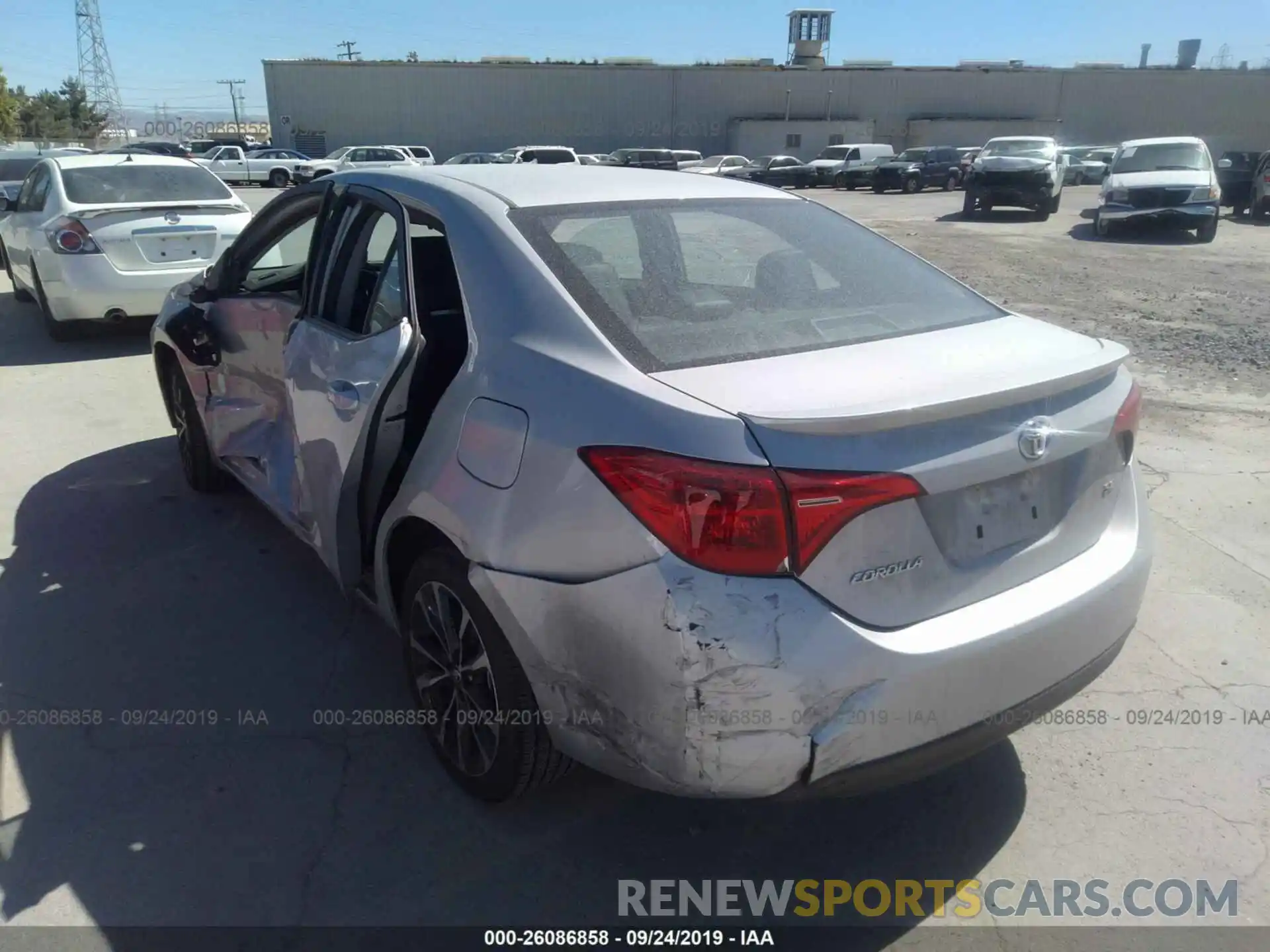 3 Photograph of a damaged car 5YFBURHEXKP920597 TOYOTA COROLLA 2019