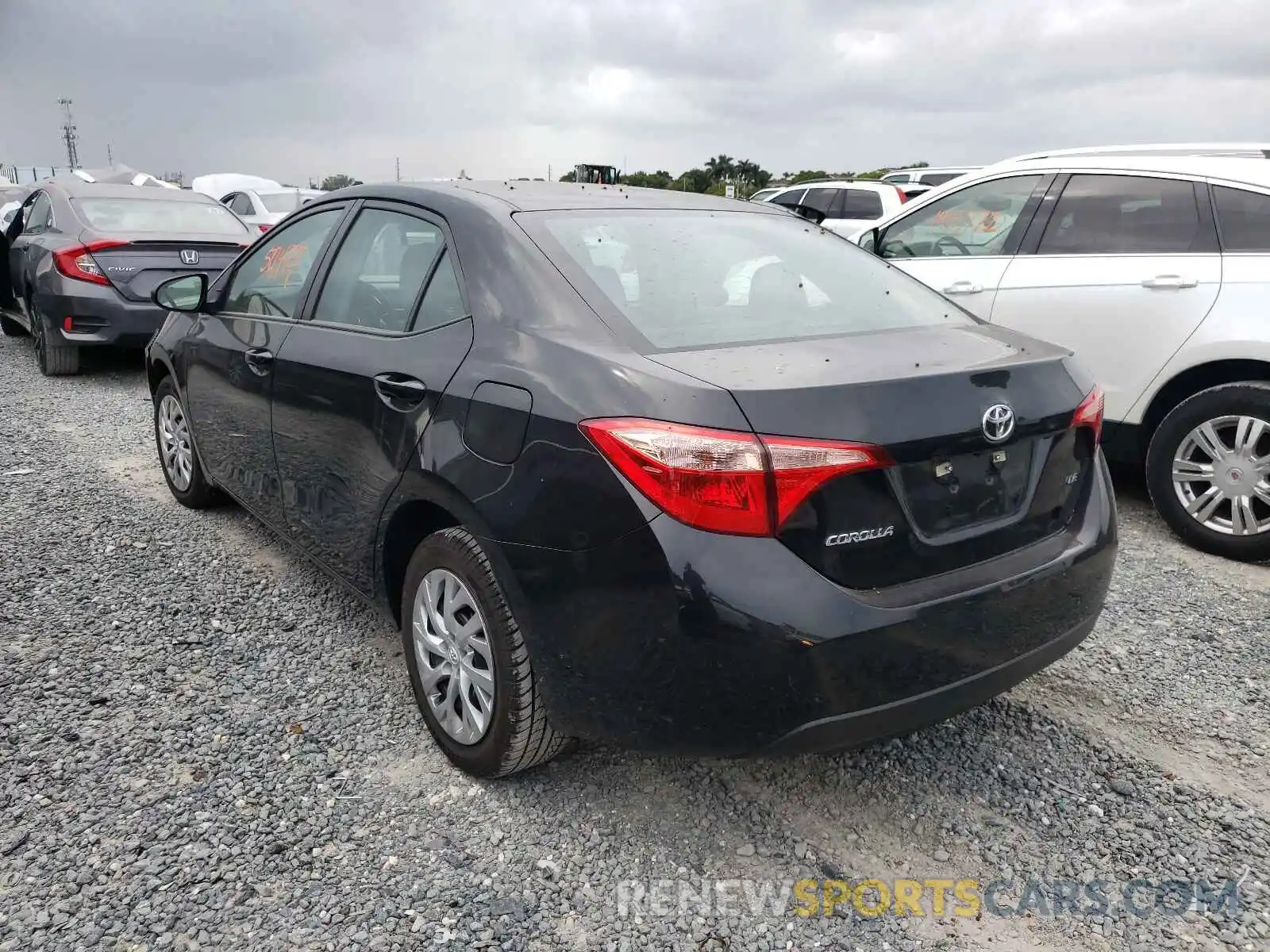 3 Photograph of a damaged car 5YFBURHEXKP920793 TOYOTA COROLLA 2019