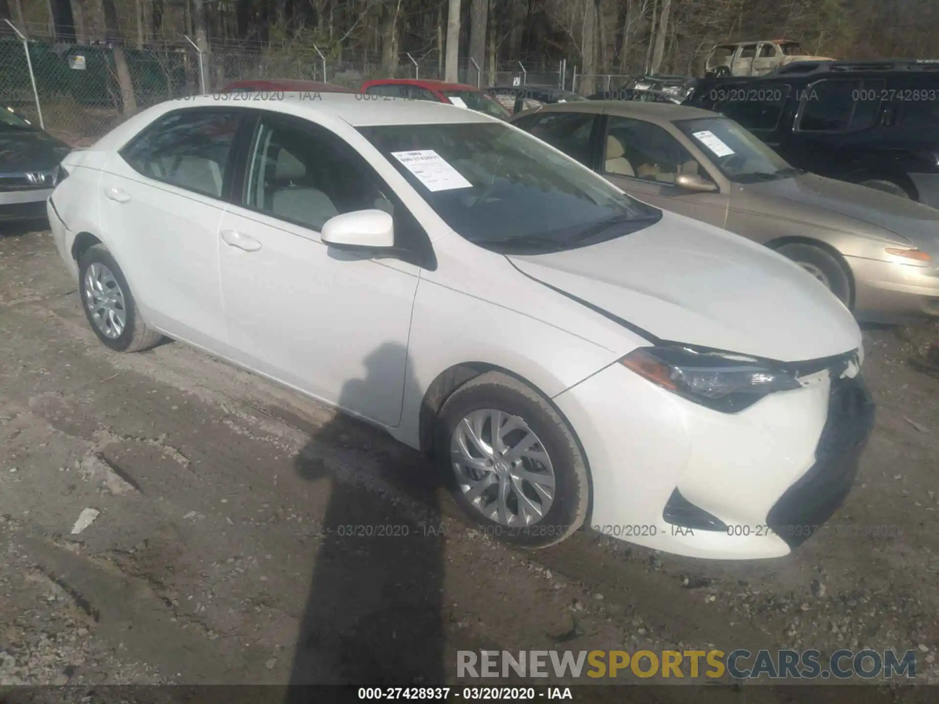 1 Photograph of a damaged car 5YFBURHEXKP920910 TOYOTA COROLLA 2019