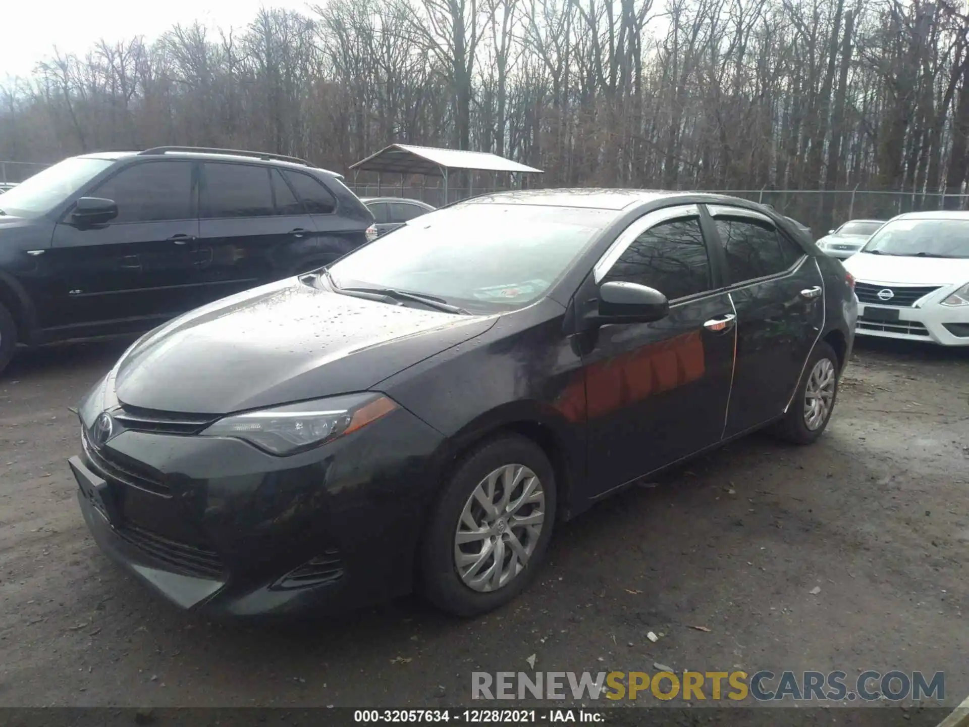 2 Photograph of a damaged car 5YFBURHEXKP920955 TOYOTA COROLLA 2019