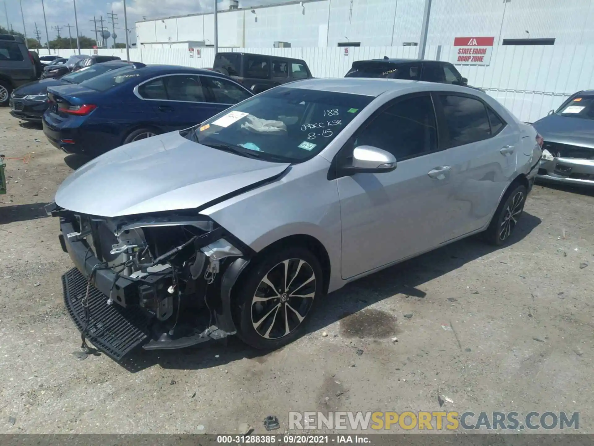 2 Photograph of a damaged car 5YFBURHEXKP921264 TOYOTA COROLLA 2019