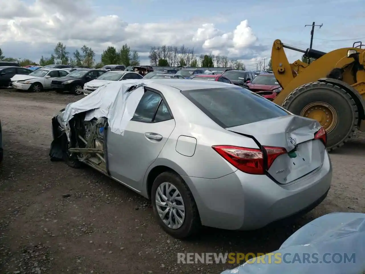 3 Photograph of a damaged car 5YFBURHEXKP921586 TOYOTA COROLLA 2019