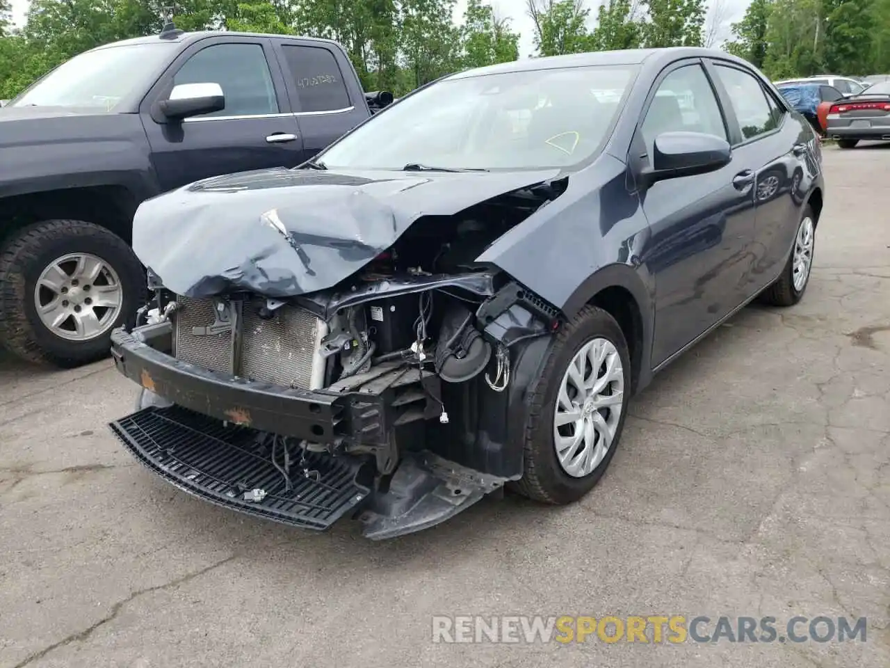 2 Photograph of a damaged car 5YFBURHEXKP921801 TOYOTA COROLLA 2019