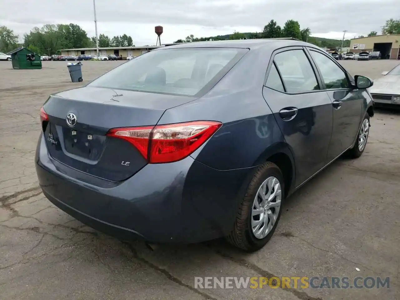 4 Photograph of a damaged car 5YFBURHEXKP921801 TOYOTA COROLLA 2019