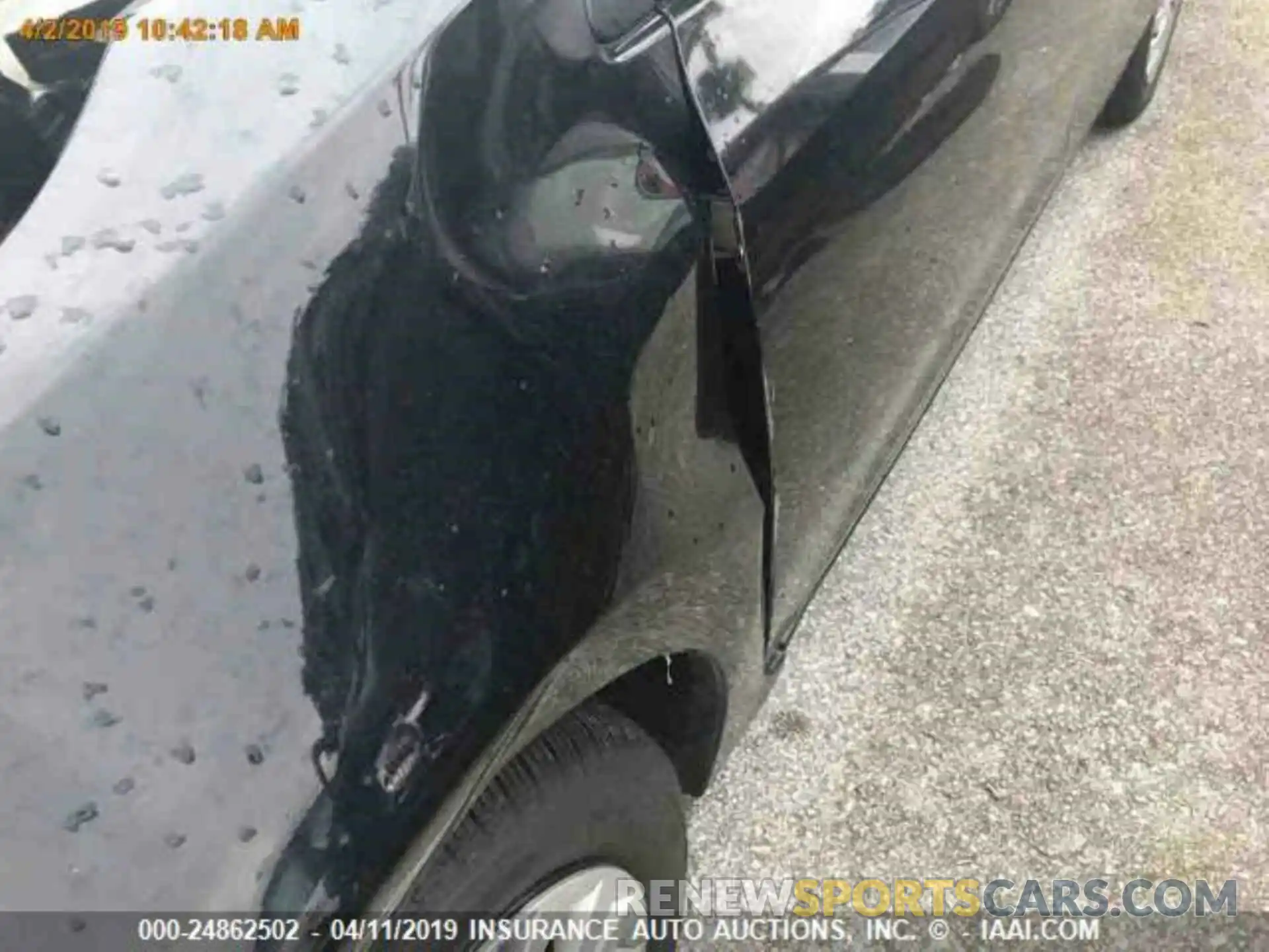 8 Photograph of a damaged car 5YFBURHEXKP921958 TOYOTA COROLLA 2019