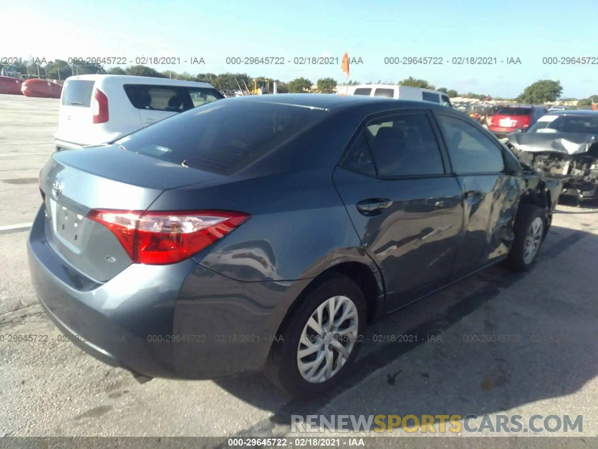 4 Photograph of a damaged car 5YFBURHEXKP922026 TOYOTA COROLLA 2019