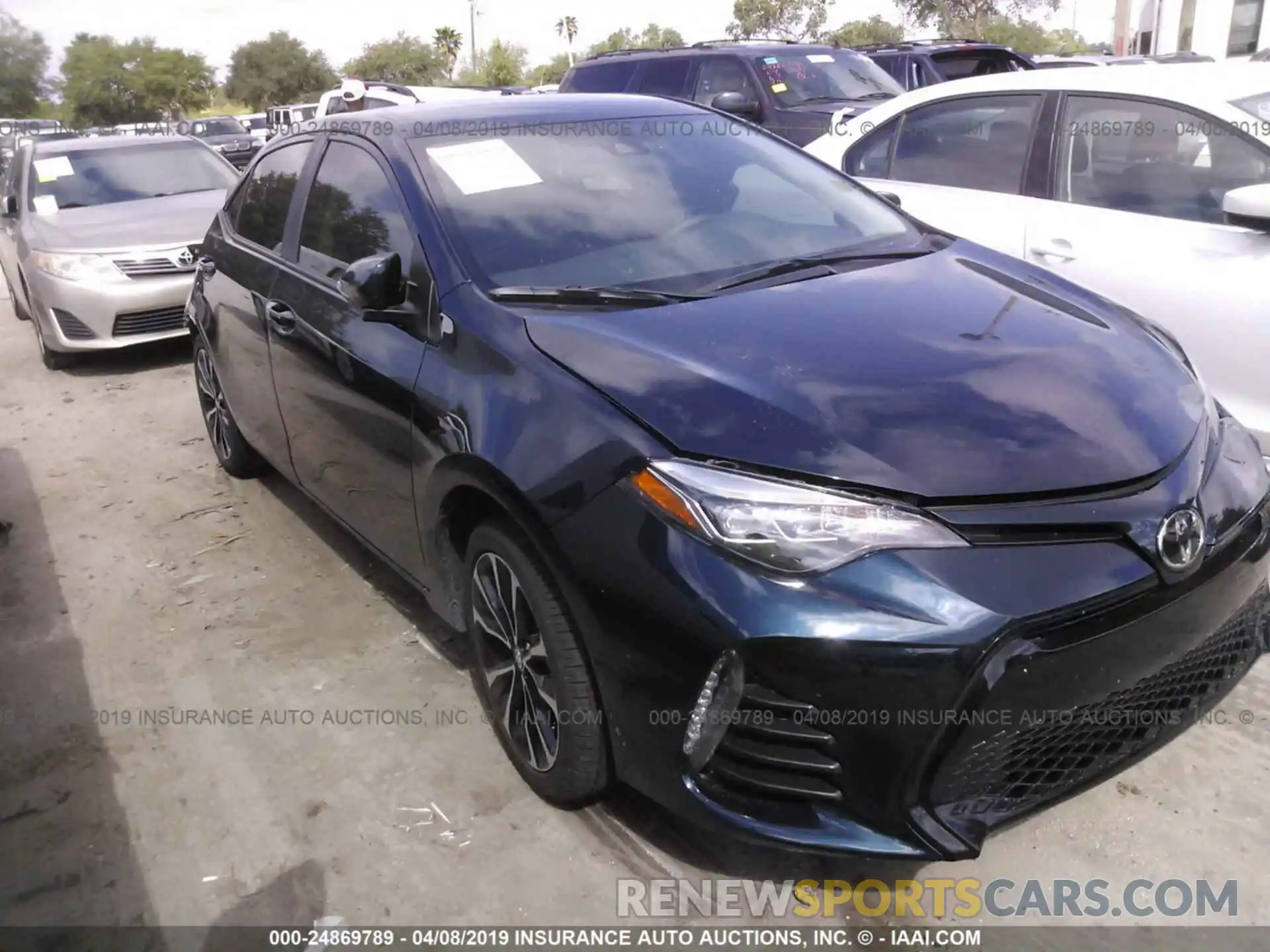 1 Photograph of a damaged car 5YFBURHEXKP922107 TOYOTA COROLLA 2019