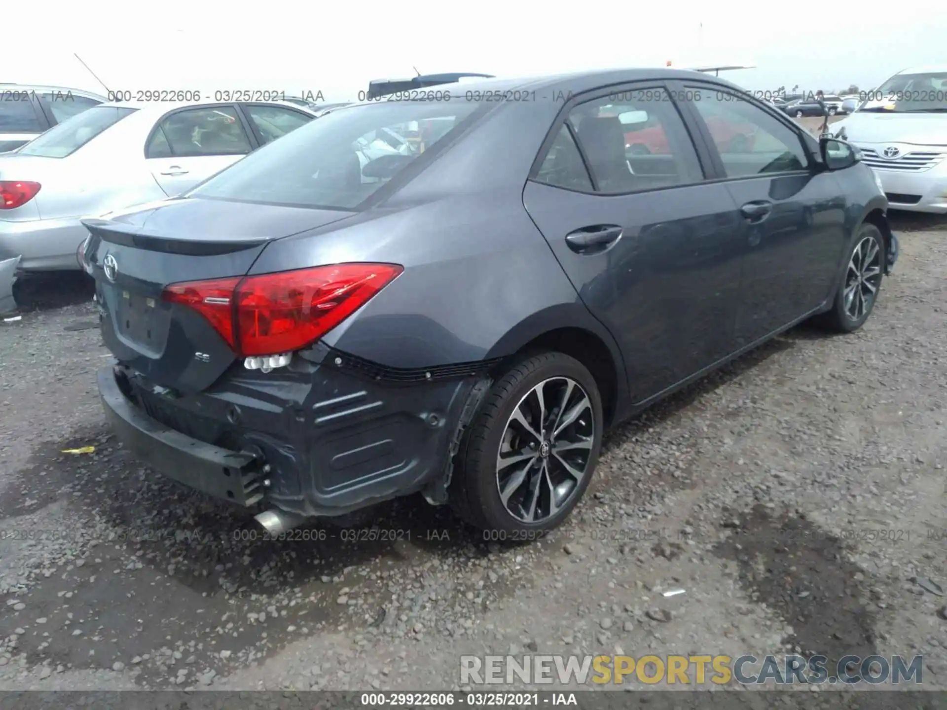 4 Photograph of a damaged car 5YFBURHEXKP922396 TOYOTA COROLLA 2019