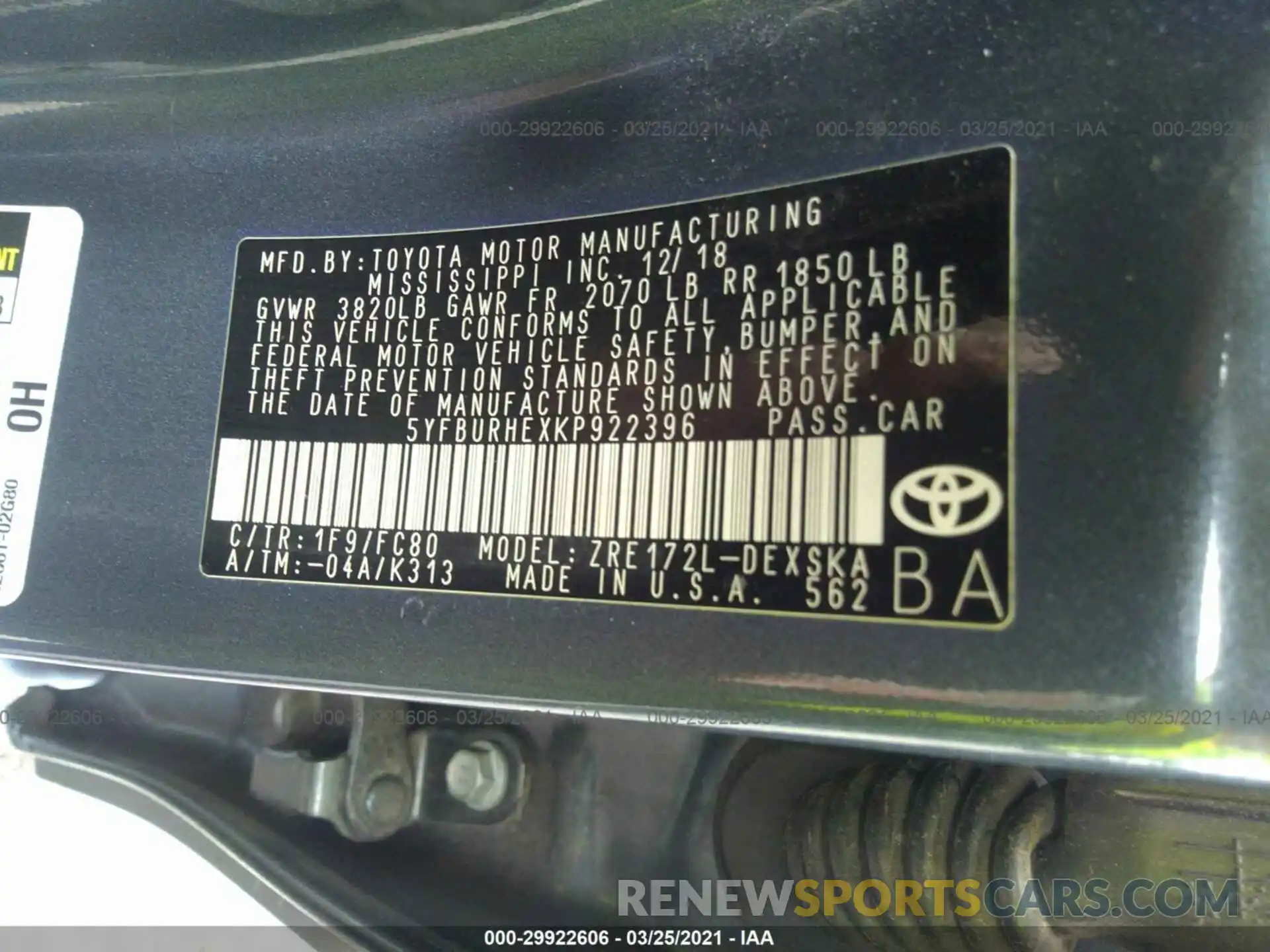 9 Photograph of a damaged car 5YFBURHEXKP922396 TOYOTA COROLLA 2019