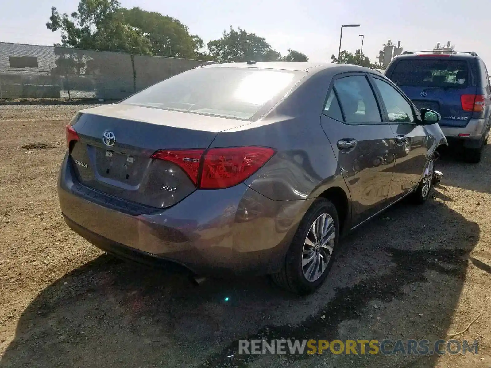 4 Photograph of a damaged car 5YFBURHEXKP922477 TOYOTA COROLLA 2019