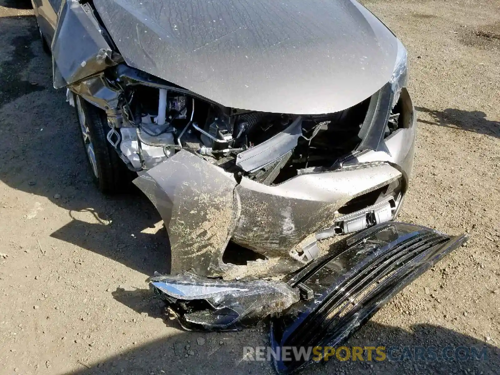 9 Фотография поврежденного автомобиля 5YFBURHEXKP922477 TOYOTA COROLLA 2019