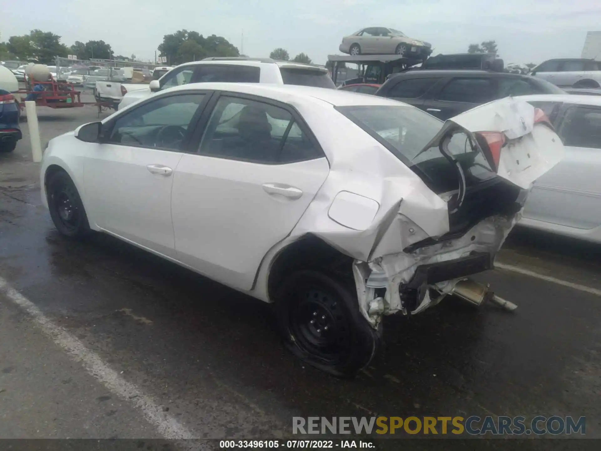 3 Photograph of a damaged car 5YFBURHEXKP922737 TOYOTA COROLLA 2019