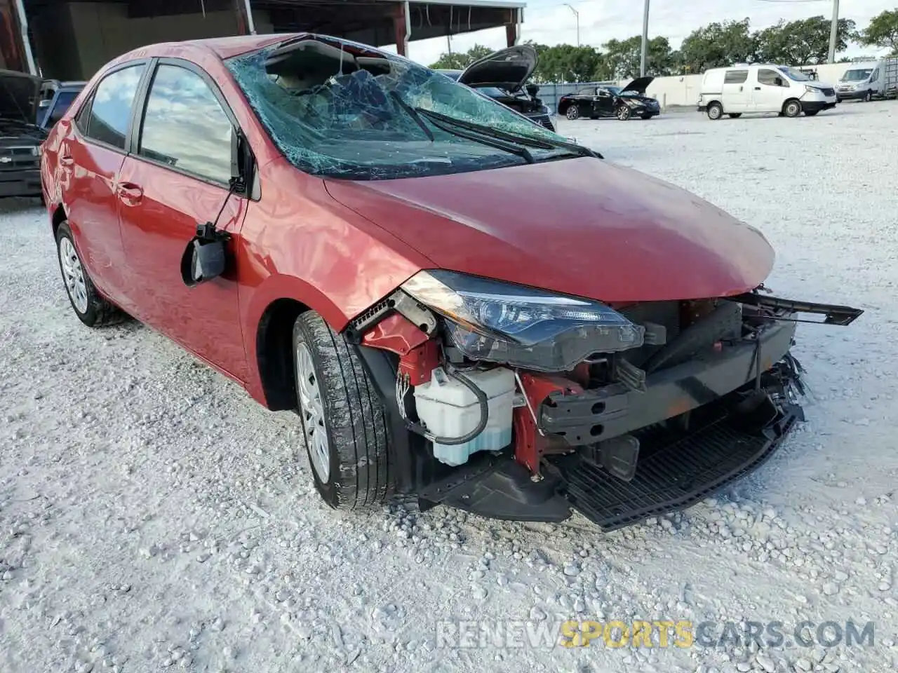 1 Photograph of a damaged car 5YFBURHEXKP923242 TOYOTA COROLLA 2019