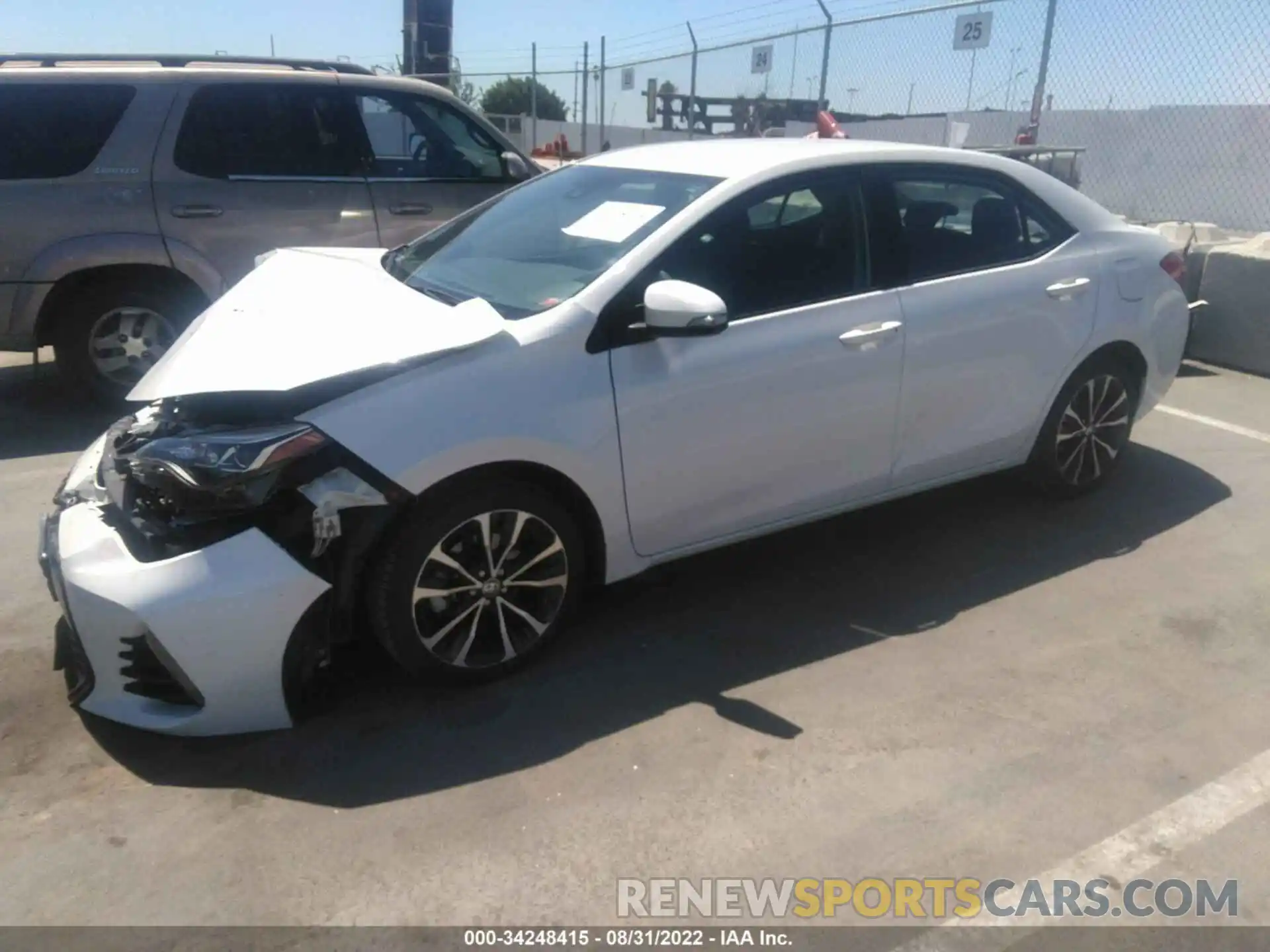 2 Photograph of a damaged car 5YFBURHEXKP923709 TOYOTA COROLLA 2019