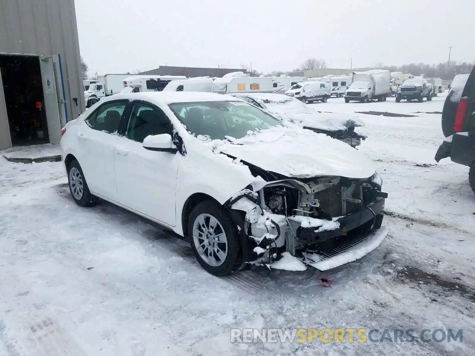 1 Photograph of a damaged car 5YFBURHEXKP924214 TOYOTA COROLLA 2019