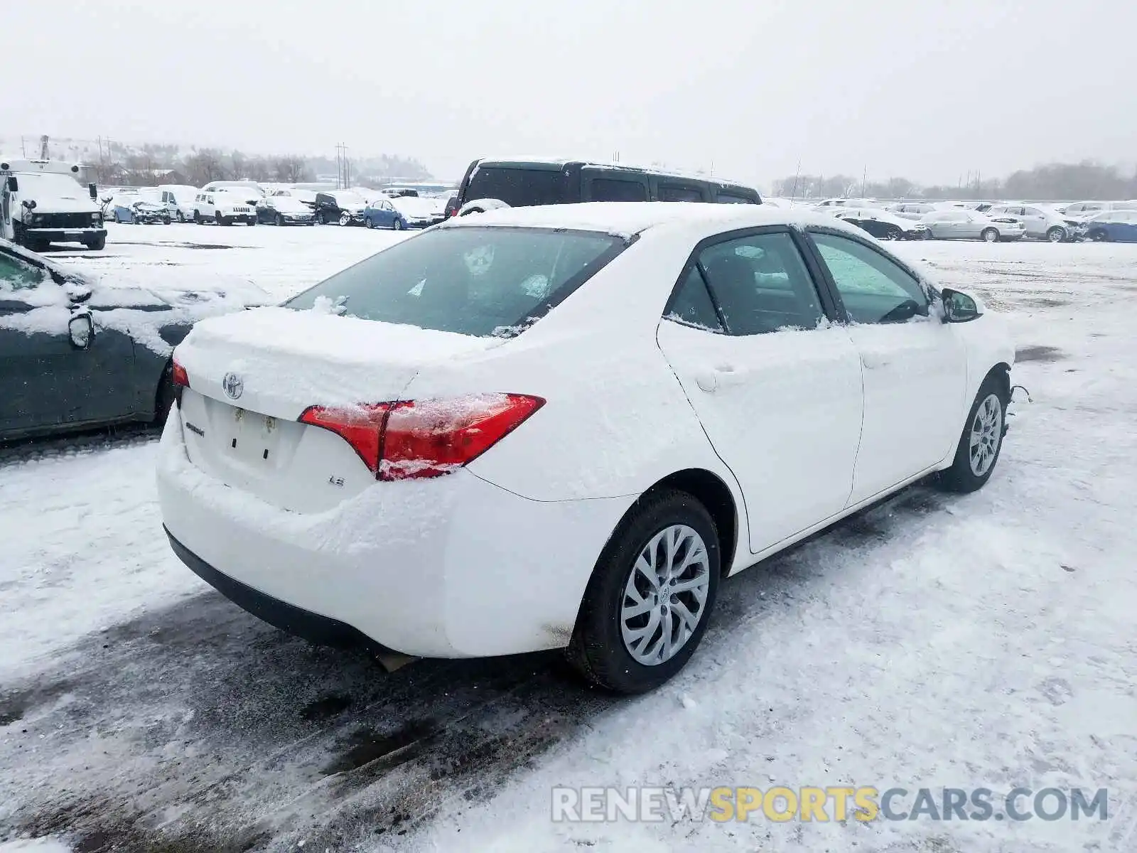 4 Photograph of a damaged car 5YFBURHEXKP924214 TOYOTA COROLLA 2019