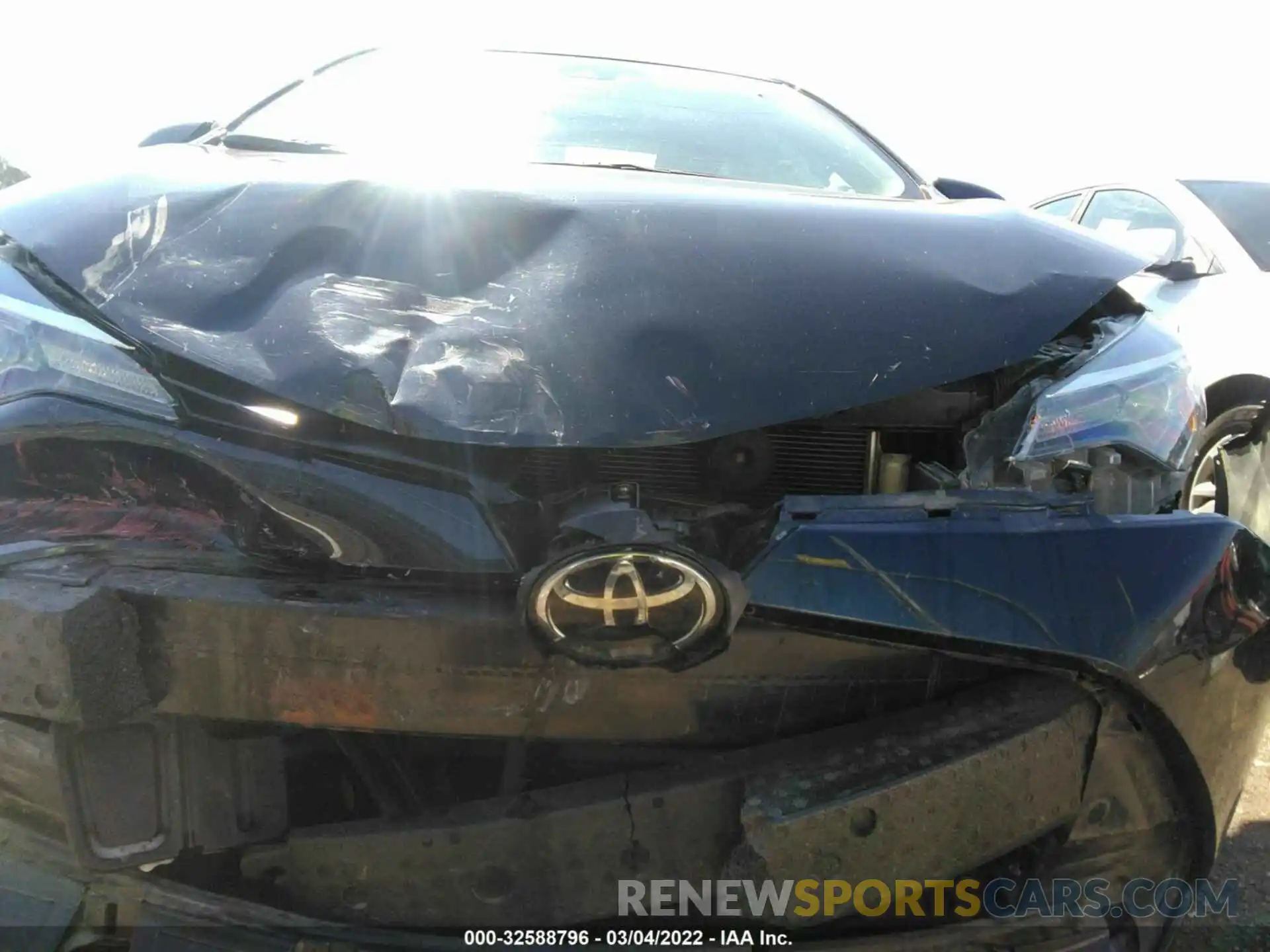 6 Photograph of a damaged car 5YFBURHEXKP924651 TOYOTA COROLLA 2019