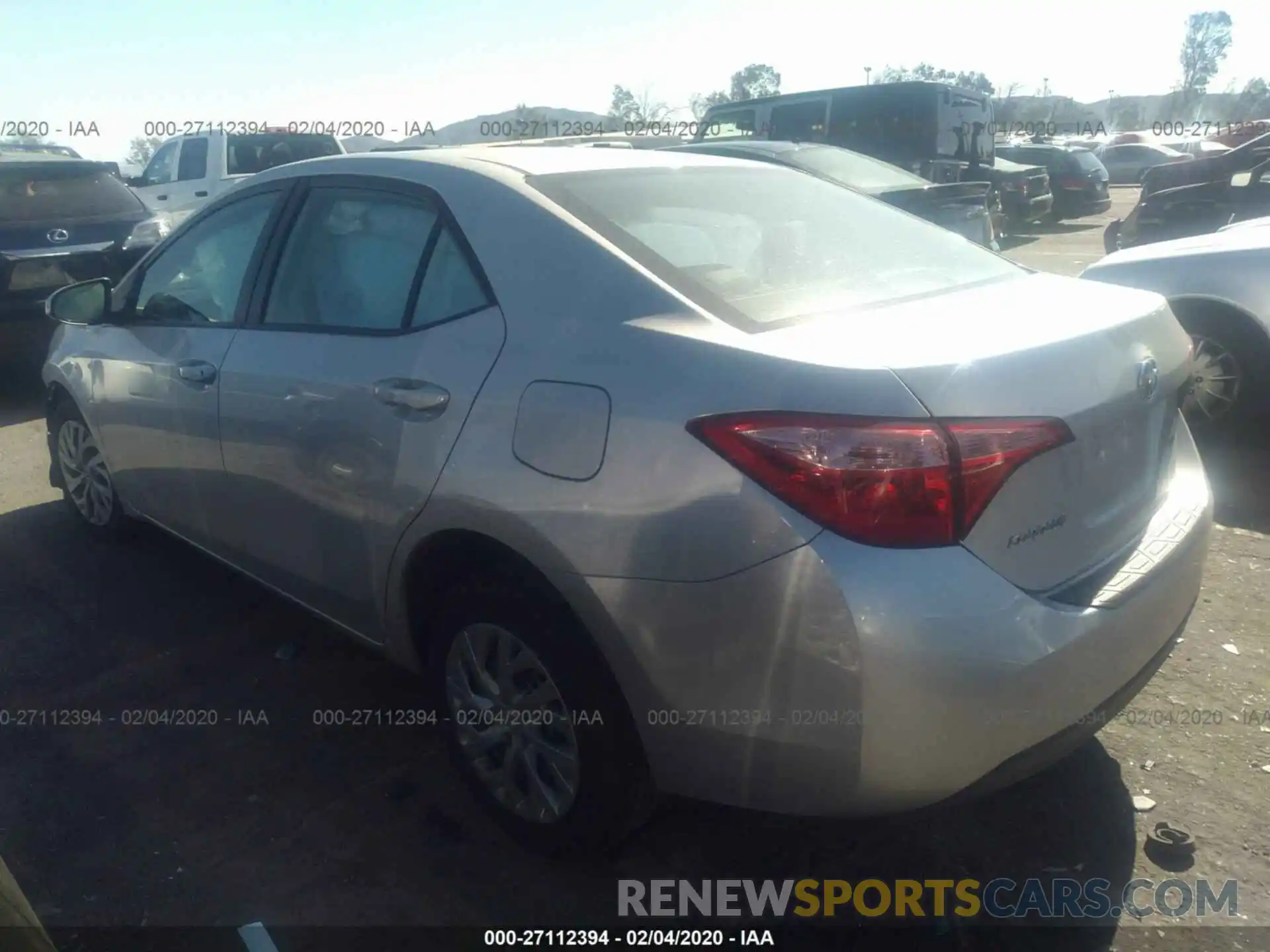 3 Photograph of a damaged car 5YFBURHEXKP924794 TOYOTA COROLLA 2019