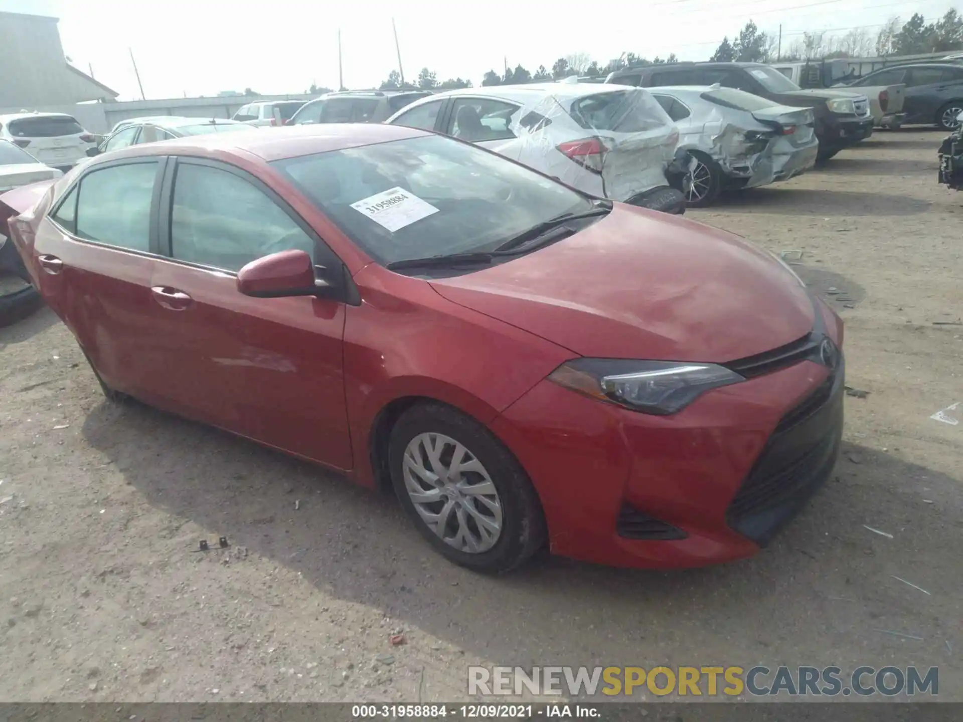 1 Photograph of a damaged car 5YFBURHEXKP925203 TOYOTA COROLLA 2019