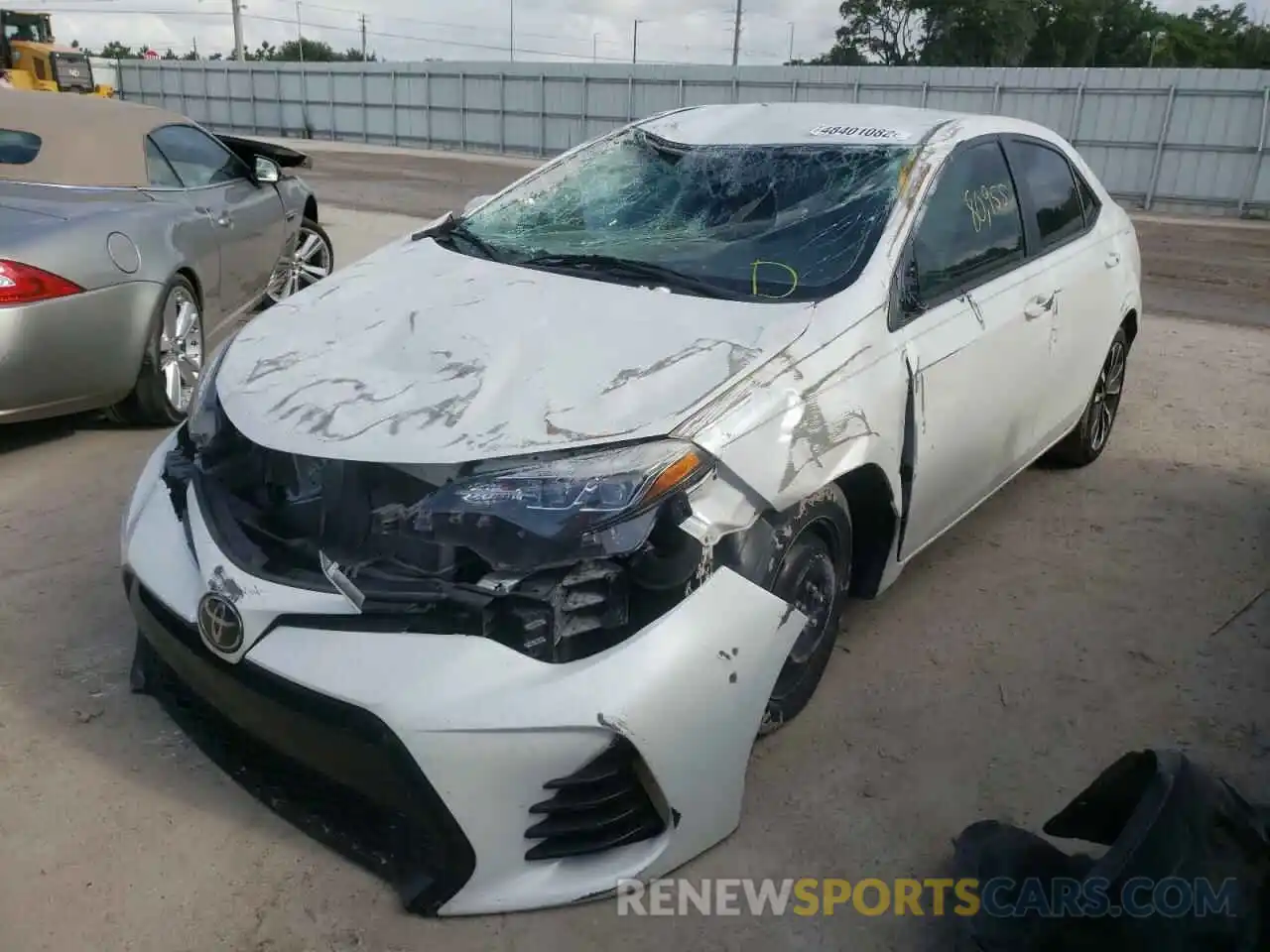 2 Photograph of a damaged car 5YFBURHEXKP925301 TOYOTA COROLLA 2019