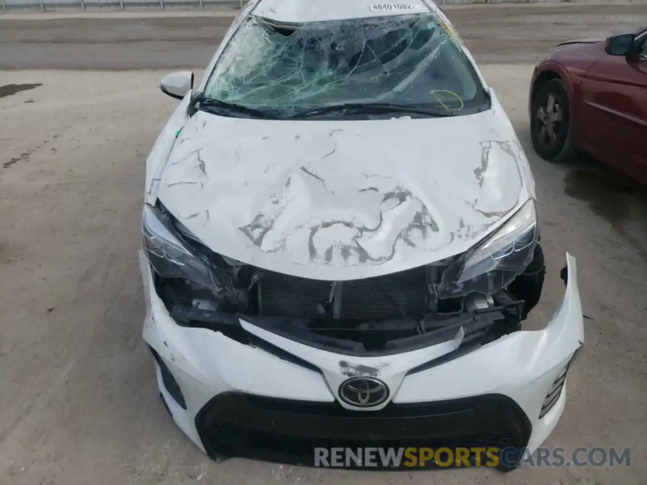 9 Photograph of a damaged car 5YFBURHEXKP925301 TOYOTA COROLLA 2019