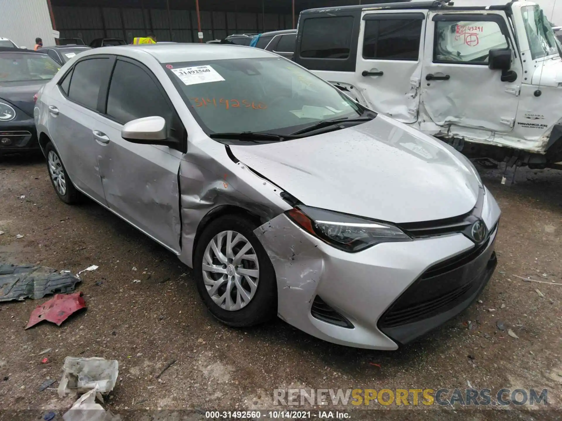 6 Photograph of a damaged car 5YFBURHEXKP925413 TOYOTA COROLLA 2019