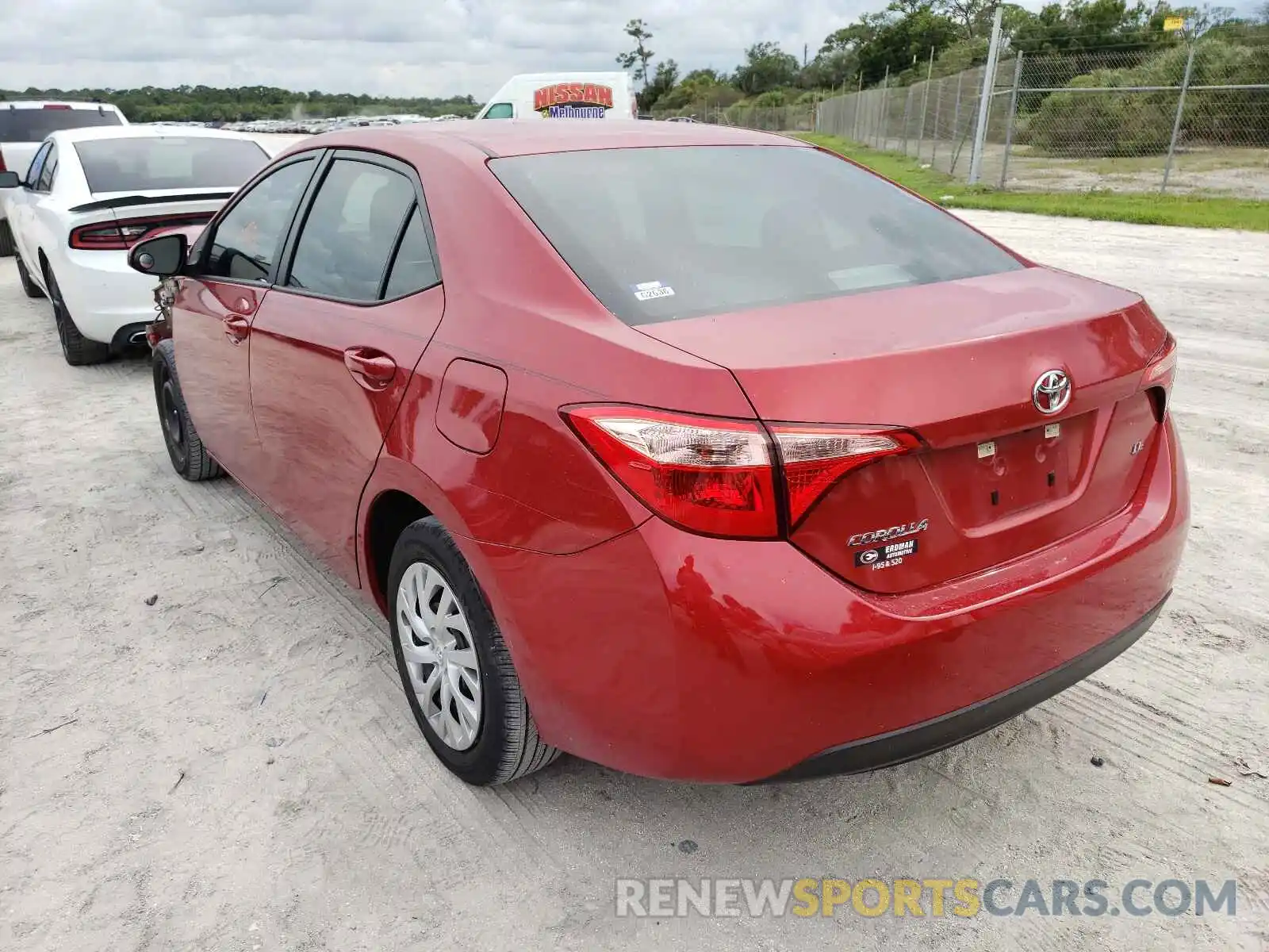 3 Photograph of a damaged car 5YFBURHEXKP925475 TOYOTA COROLLA 2019