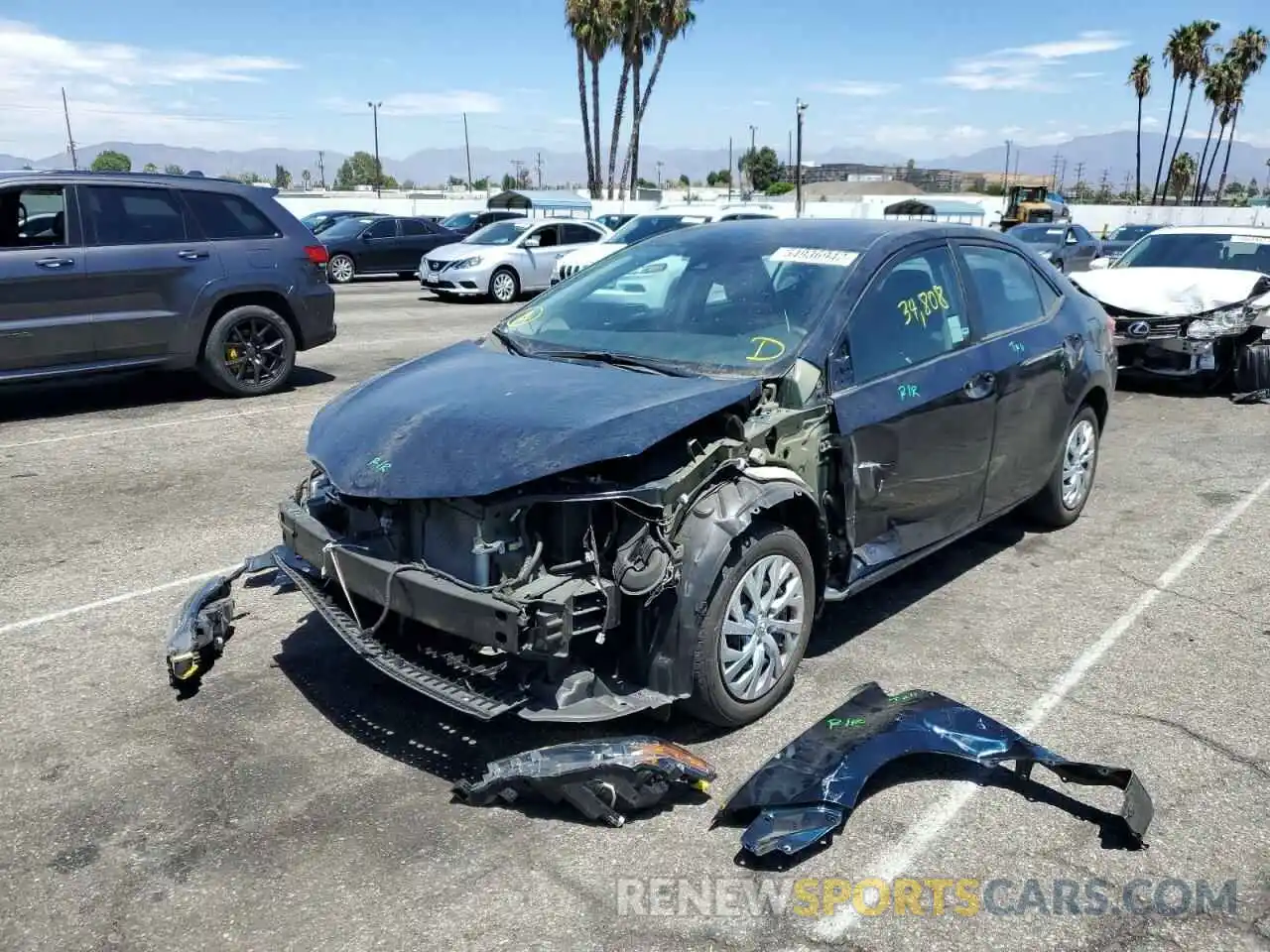 2 Photograph of a damaged car 5YFBURHEXKP925704 TOYOTA COROLLA 2019