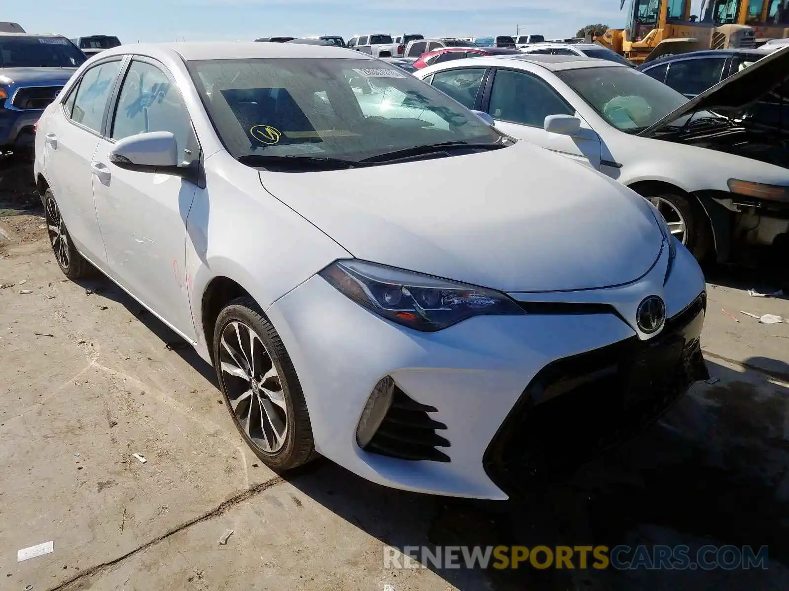 1 Photograph of a damaged car 5YFBURHEXKP926240 TOYOTA COROLLA 2019