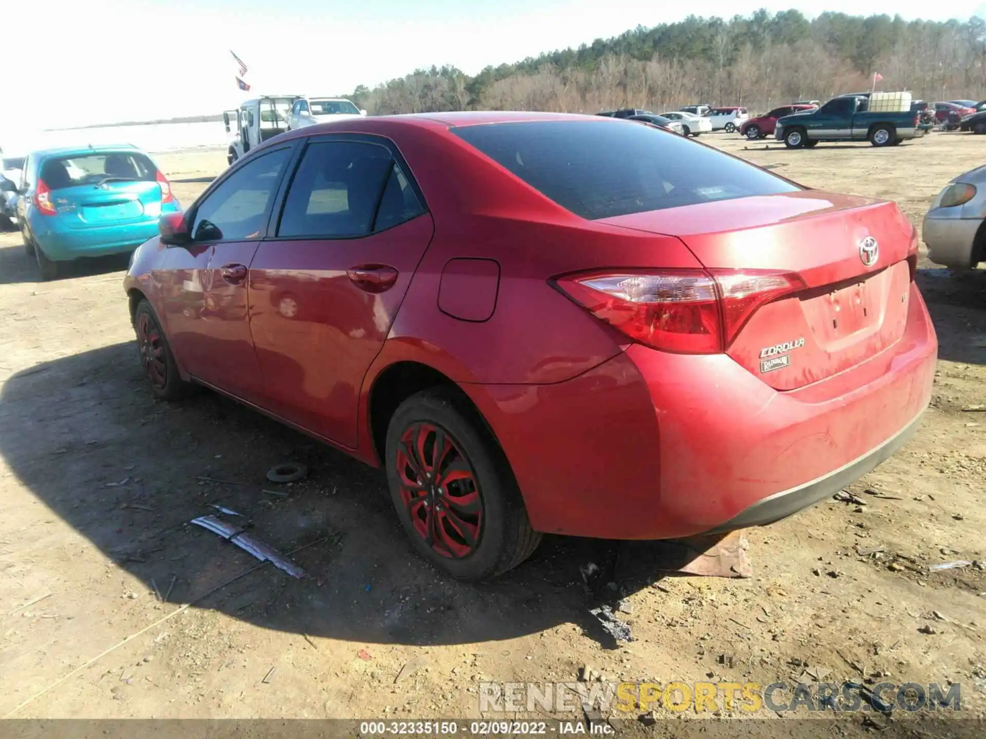 3 Photograph of a damaged car 5YFBURHEXKP926495 TOYOTA COROLLA 2019